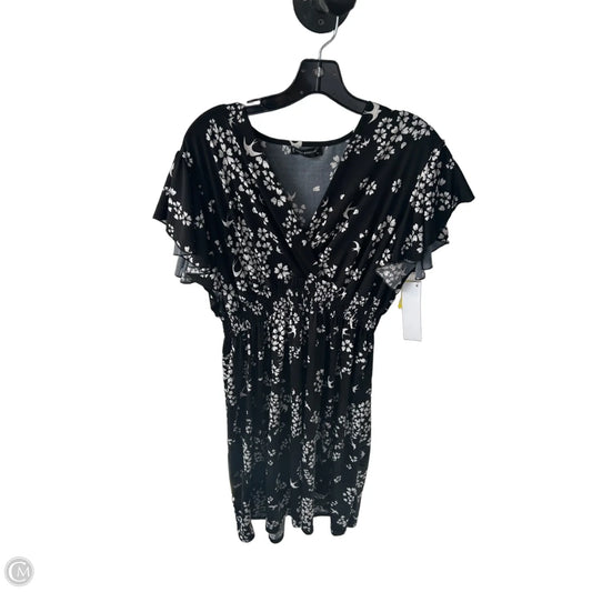 Dress Casual Short By Clothes Mentor In Black & White, Size: 3x