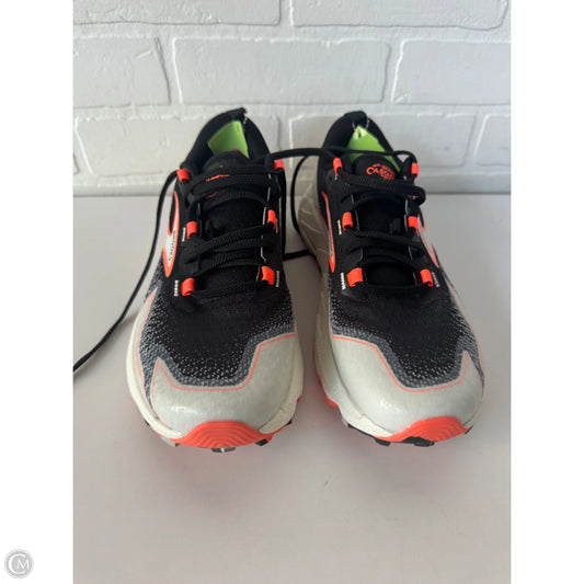 Shoes Athletic By Brooks In Black & Orange, Size: 8.5