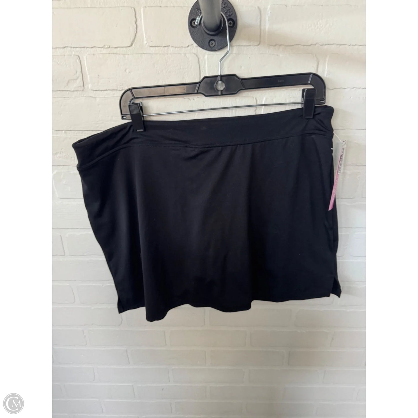 Athletic Skort By Tranquility In Black, Size: 16