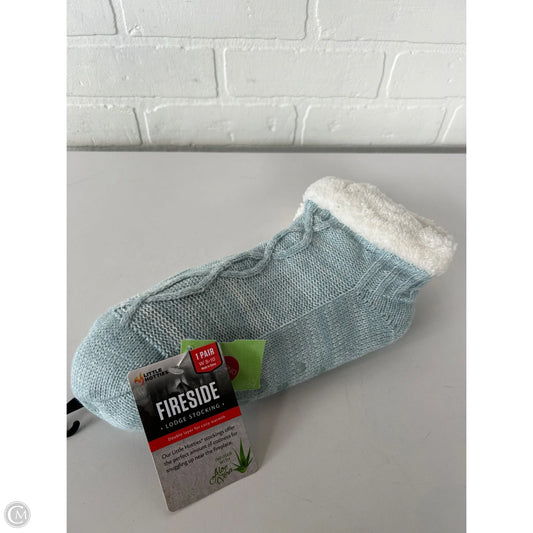 Socks By Clothes Mentor In Grey & White, Size: Osfm