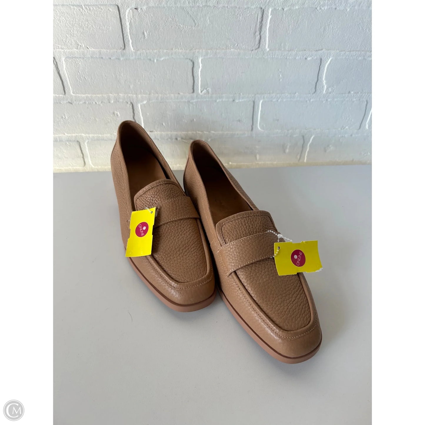 Shoes Flats By Vionic In Brown, Size: 11