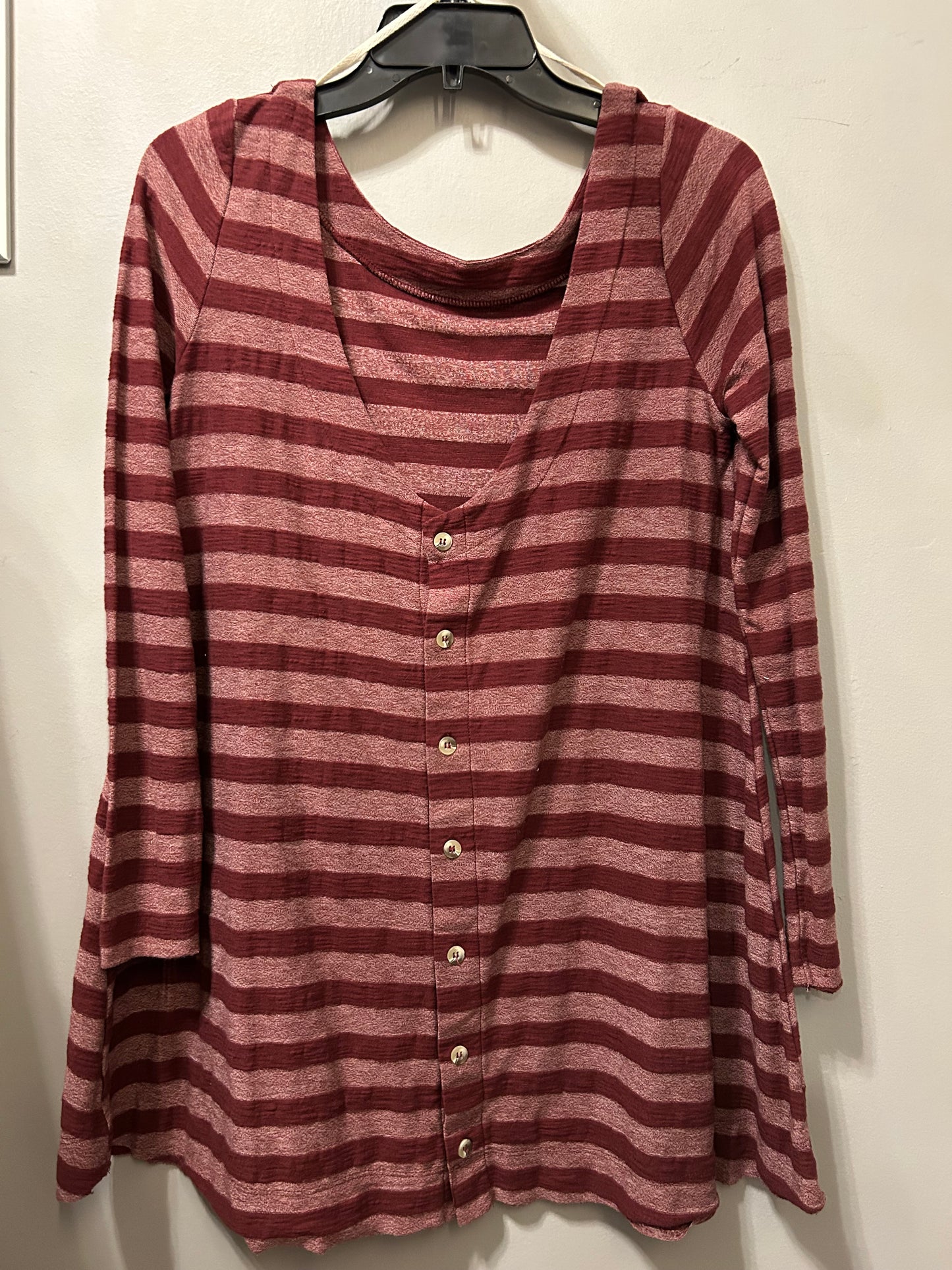 Top Long Sleeve By Free People In Red, Size: S