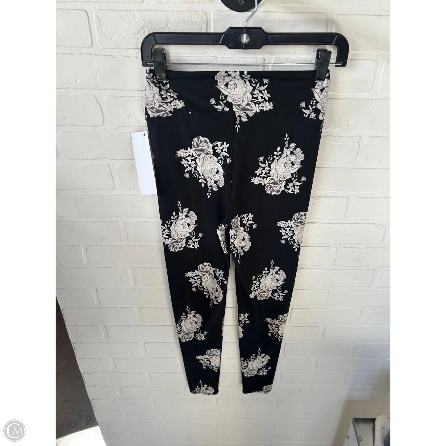 Pants Leggings By Cme In Black & White, Size: 4
