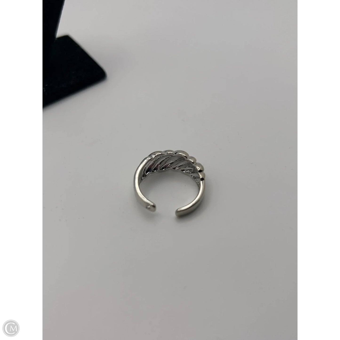 Ring Band By Clothes Mentor