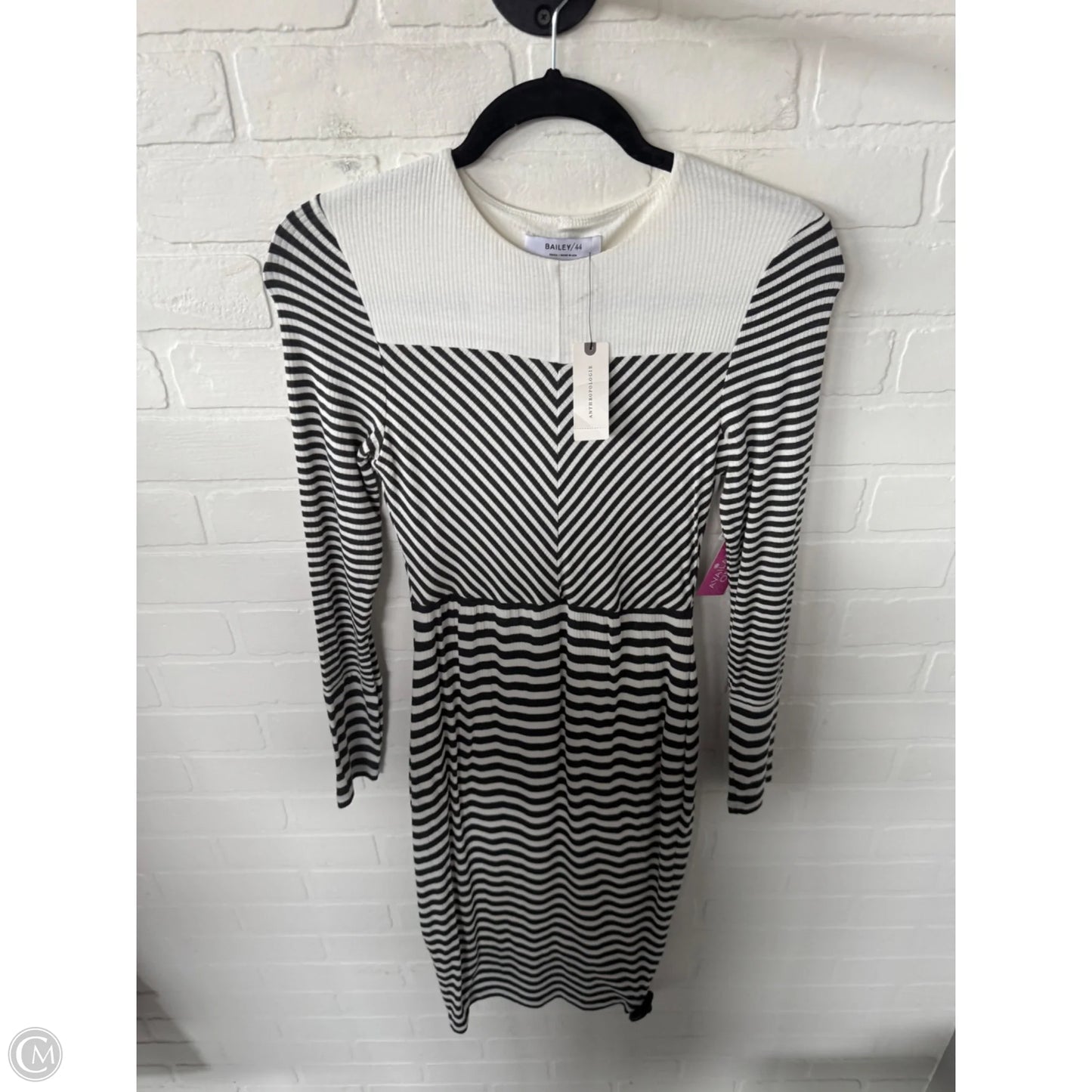 Dress Casual Midi By Bailey 44 In Grey & White, Size: S