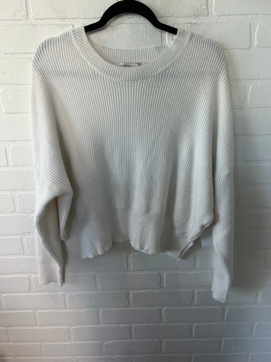 Sweater By Clothes Mentor In White, Size: L