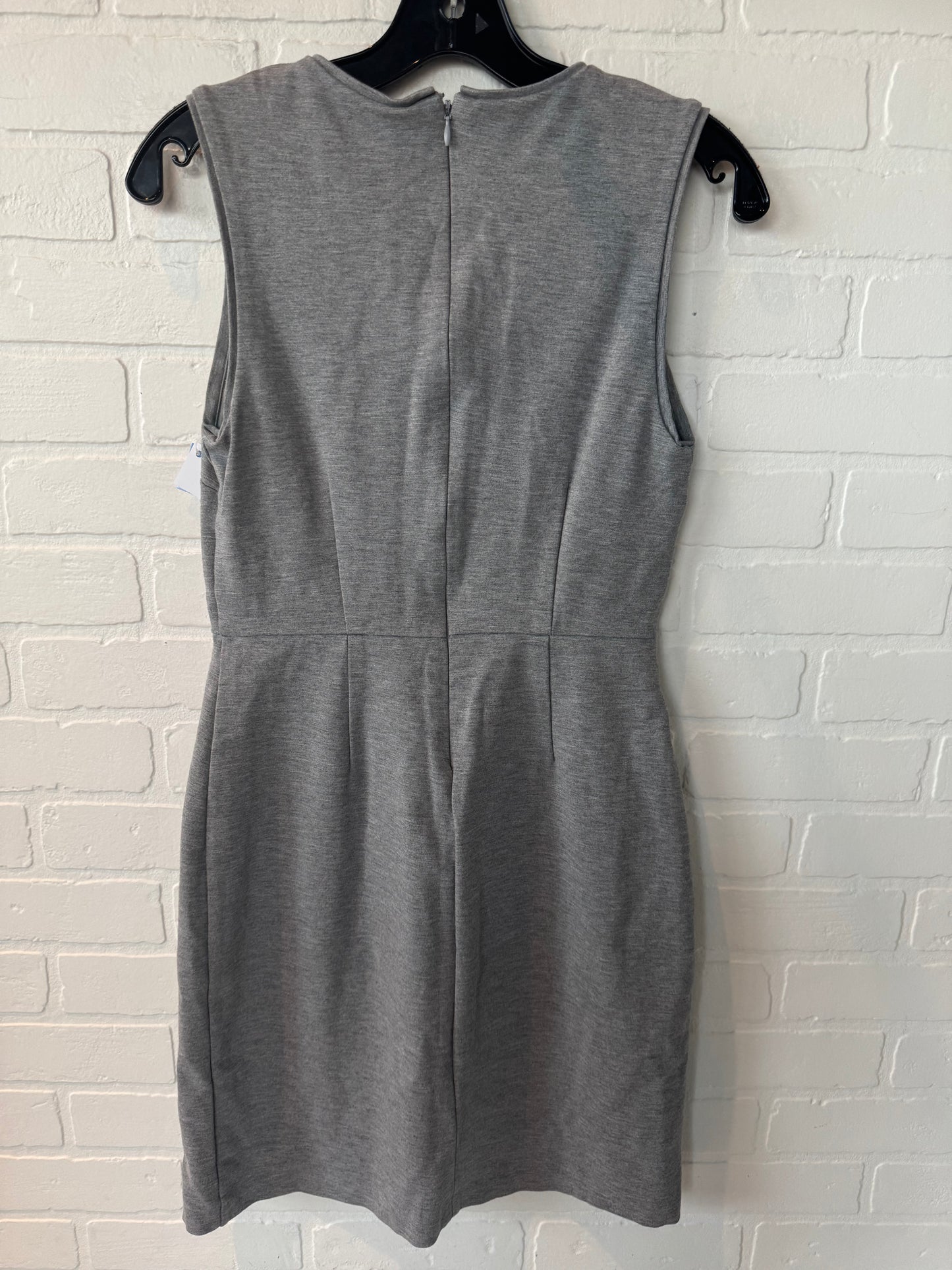 Dress Party Short By Banana Republic In Grey, Size: 0