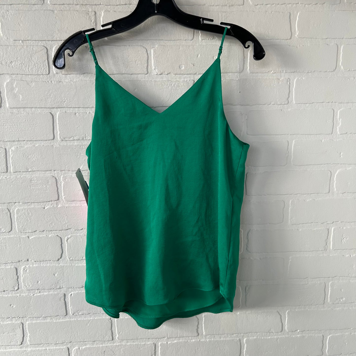 Top Sleeveless By Express In Green, Size: Xs