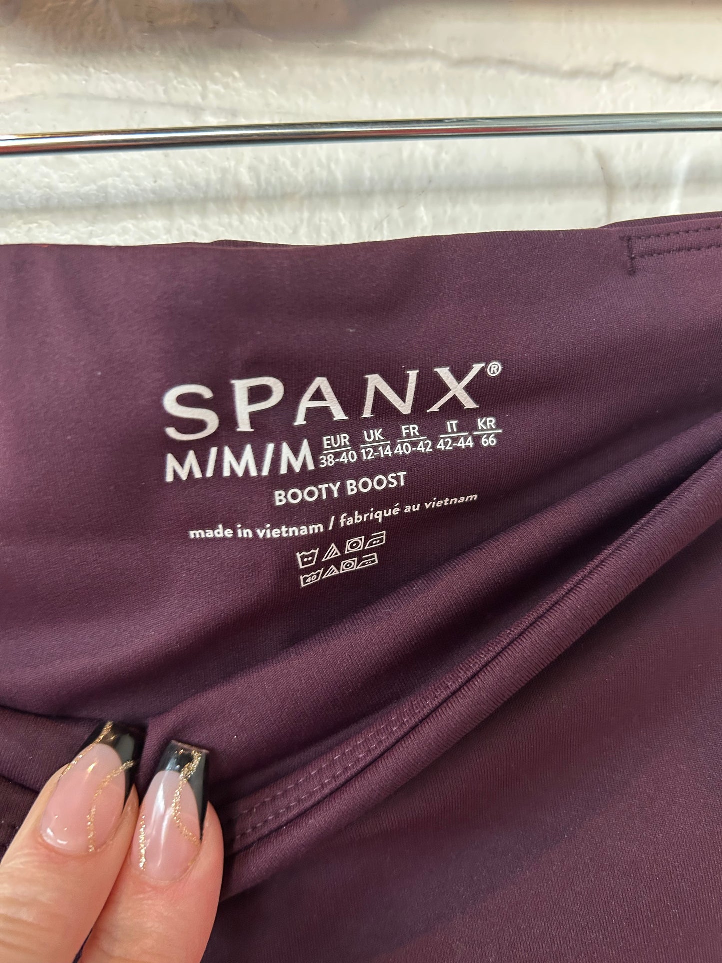 Athletic Leggings By Spanx In Purple, Size: 8