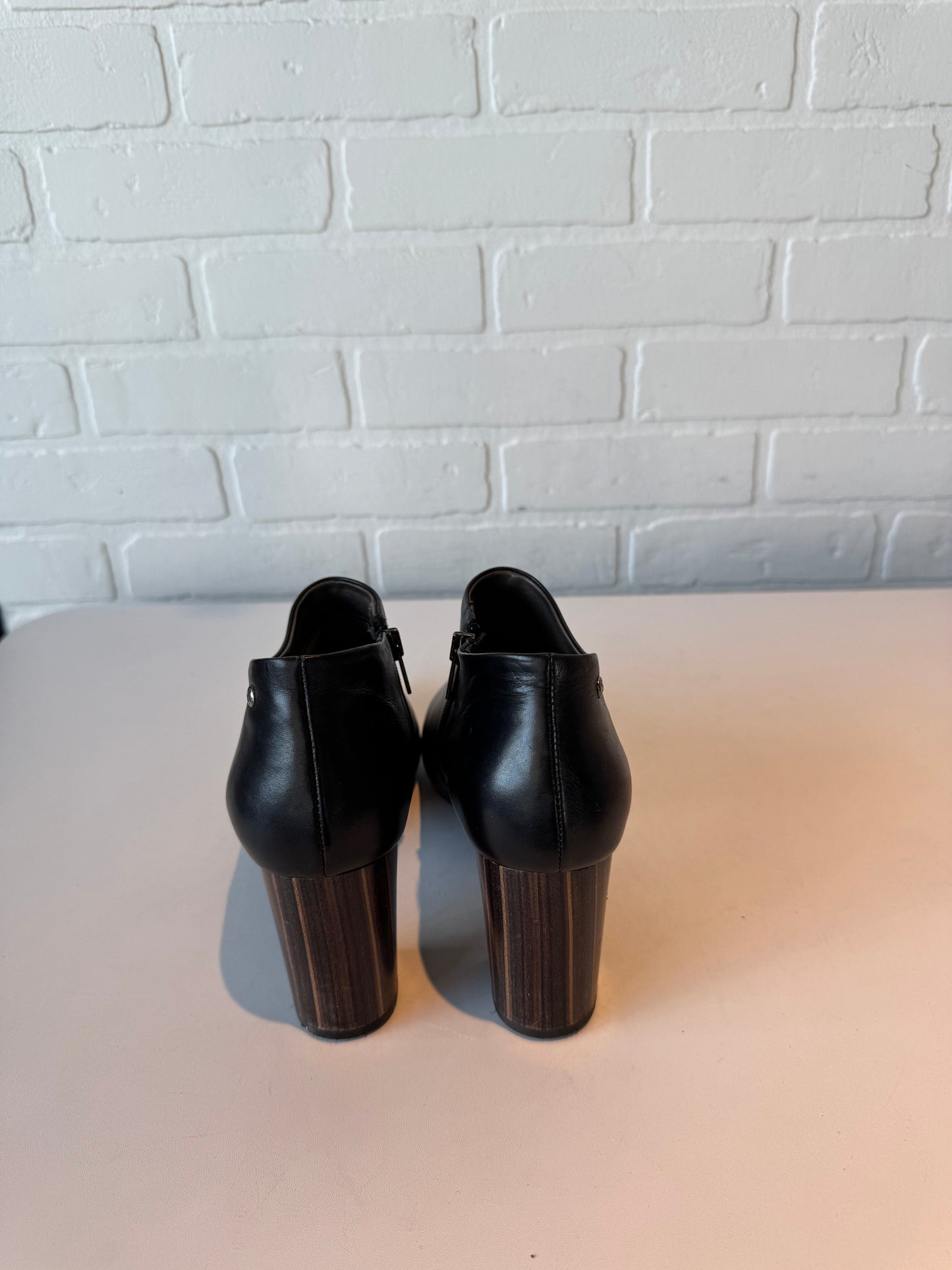 Boots Ankle Heels By Pikolinos In Black, Size: 8.5