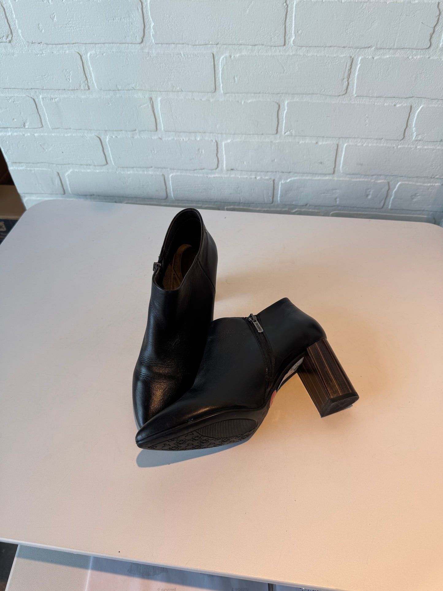 Boots Ankle Heels By Pikolinos In Black, Size: 8.5