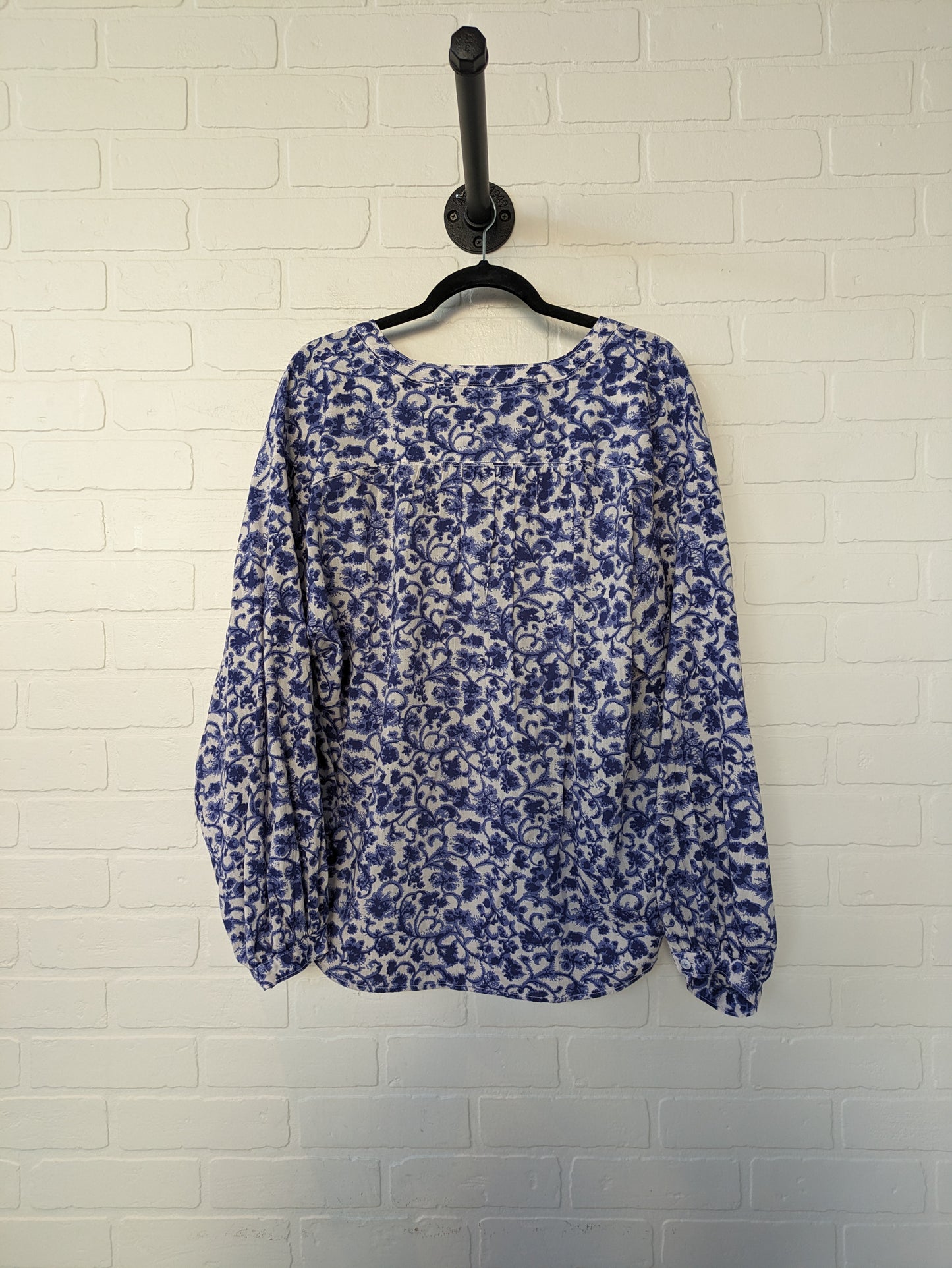 Top 3/4 Sleeve By Anthropologie  Size: M