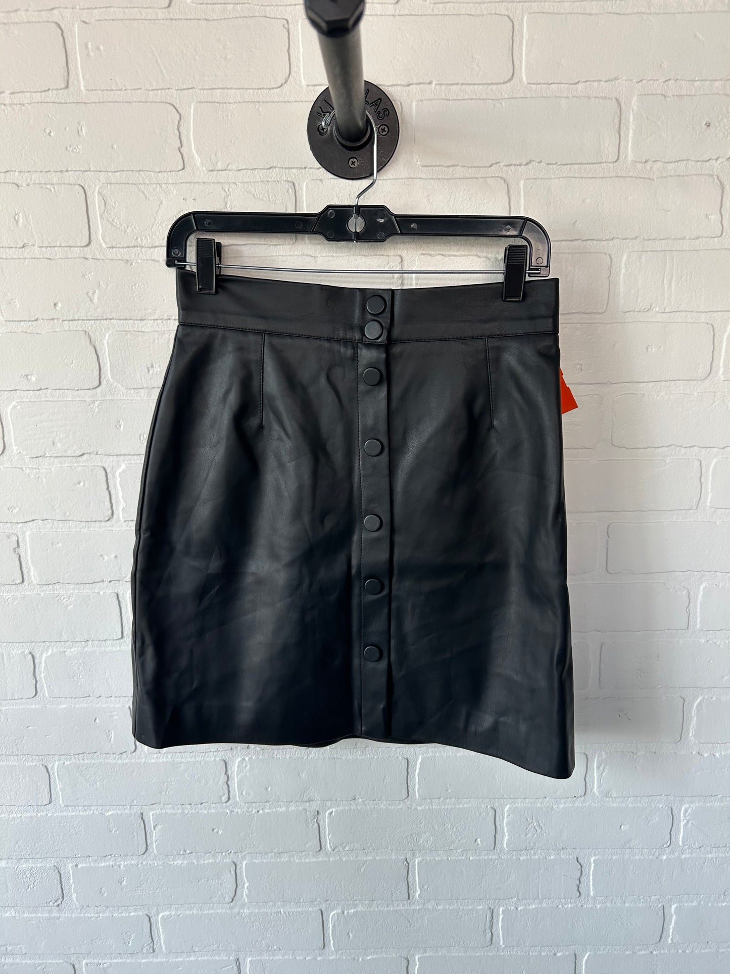 Skirt Mini & Short By H&m In Black, Size: 6