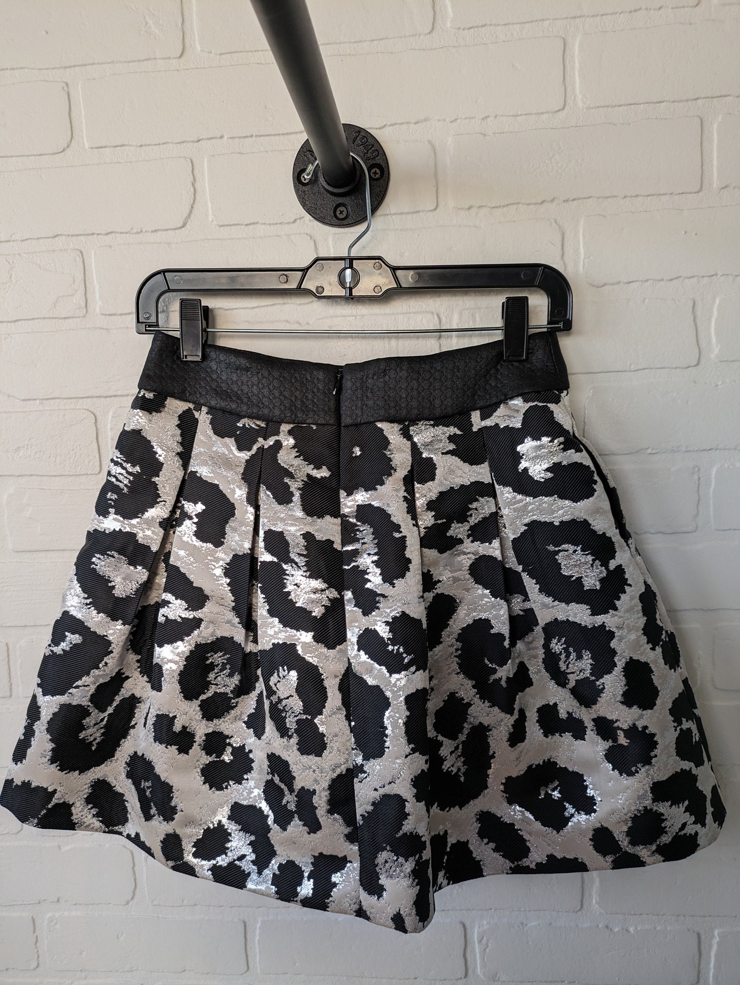 Skirt Mini & Short By Banana Republic  Size: 0