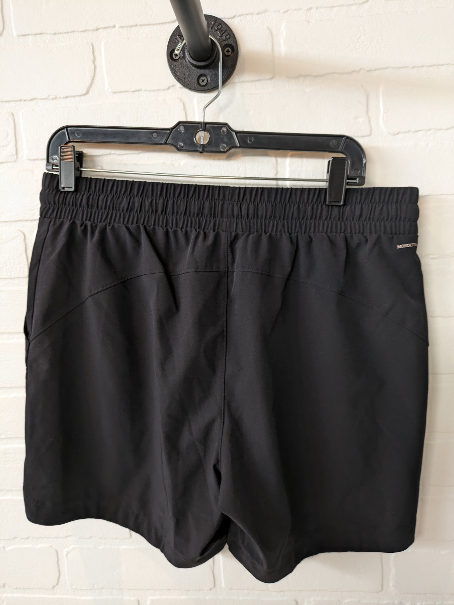 Athletic Shorts By Mondetta  Size: 8