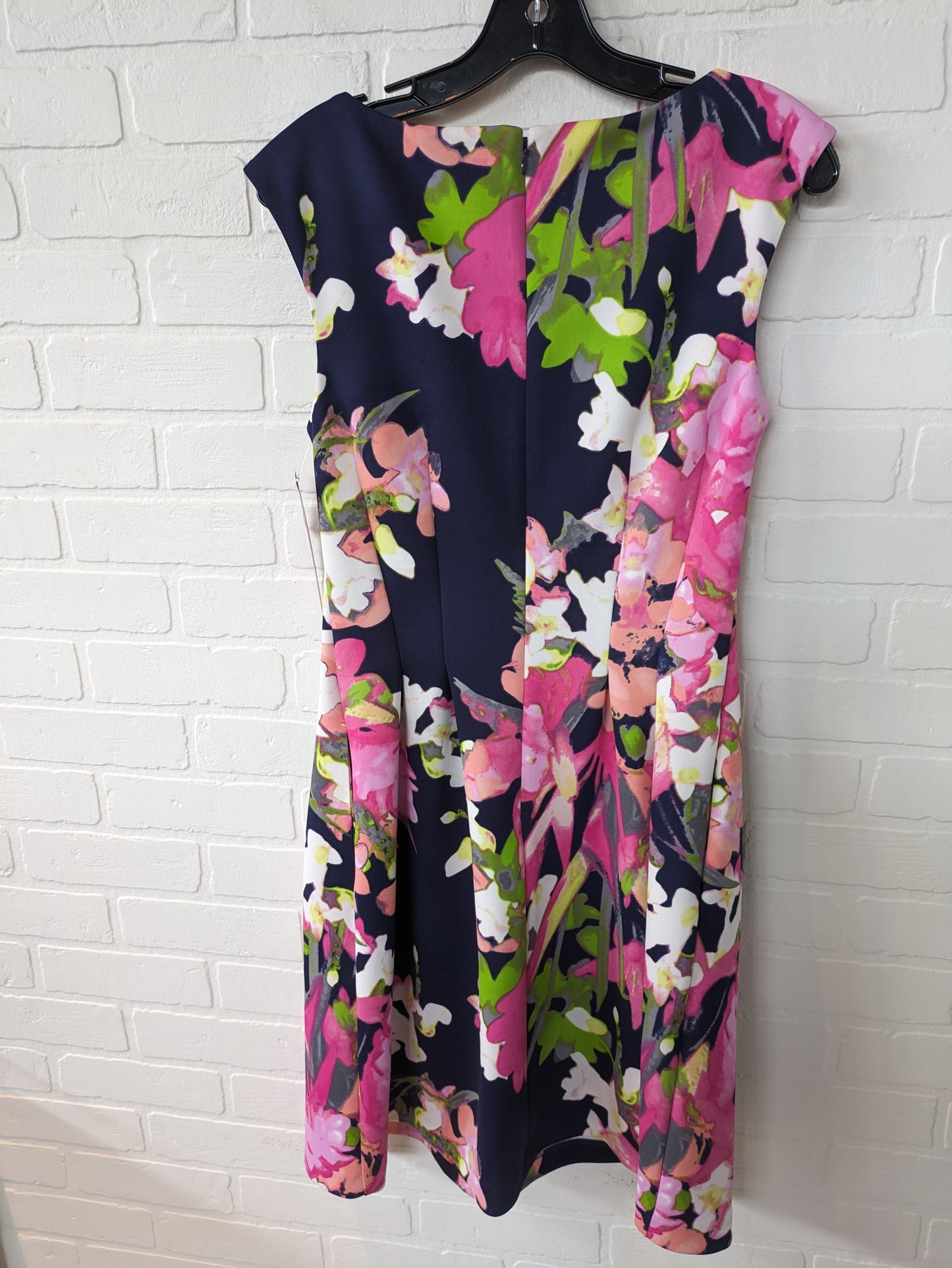 Dress Party Midi By Vince Camuto  Size: M