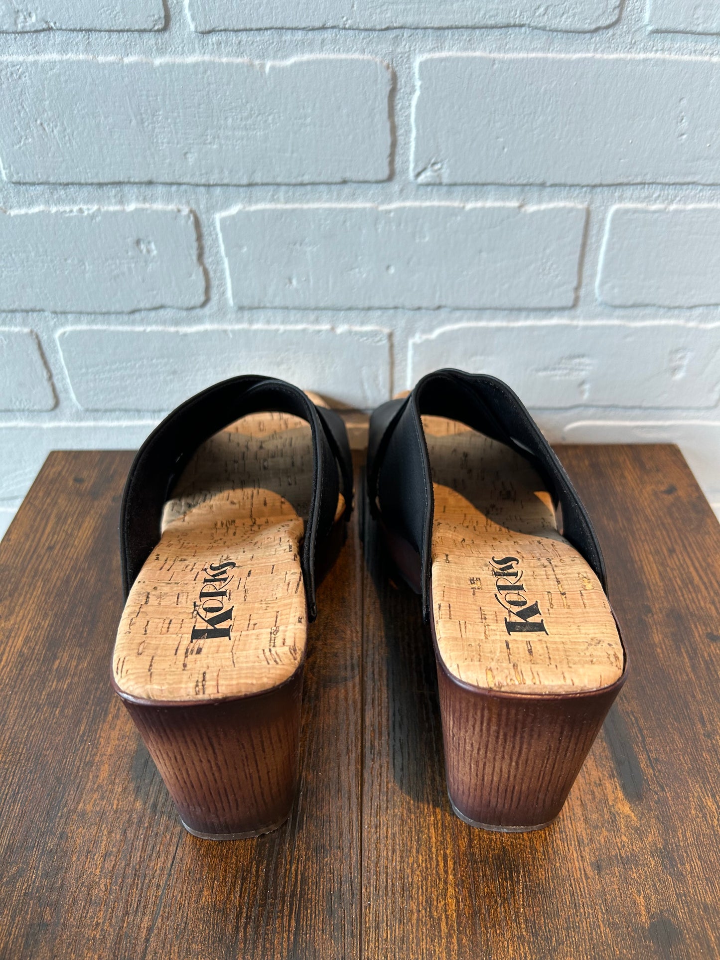Sandals Heels Block By Korks  Size: 9