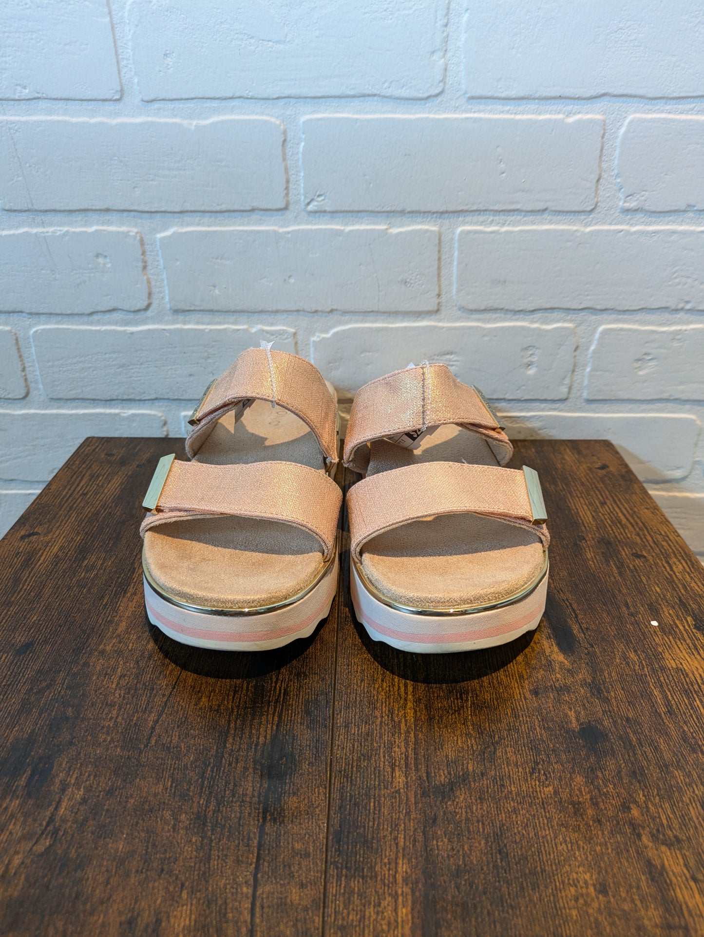 Peach Sandals Heels Platform Vionic, Size 7.5