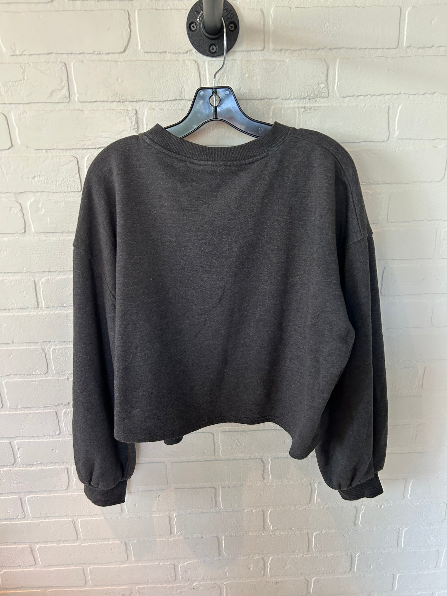 Sweatshirt Crewneck By Universal Thread In Grey, Size: L