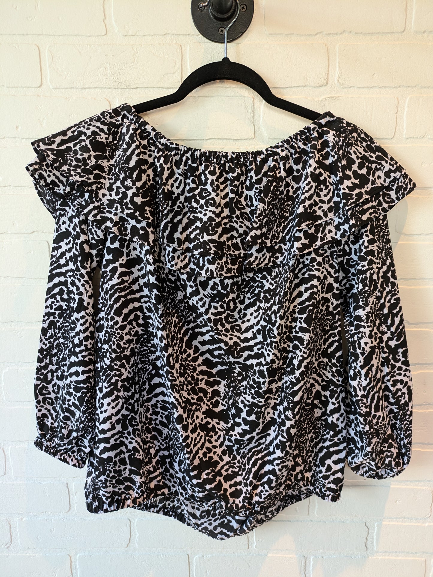 Top Long Sleeve By Michael By Michael Kors In Black & White, Size: M