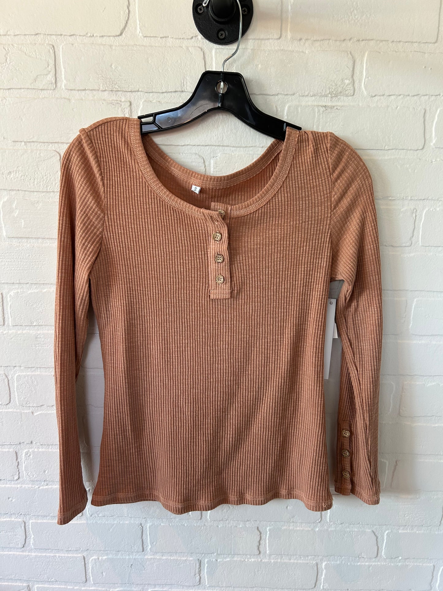 Top Long Sleeve Basic By Cme In Tan, Size: S