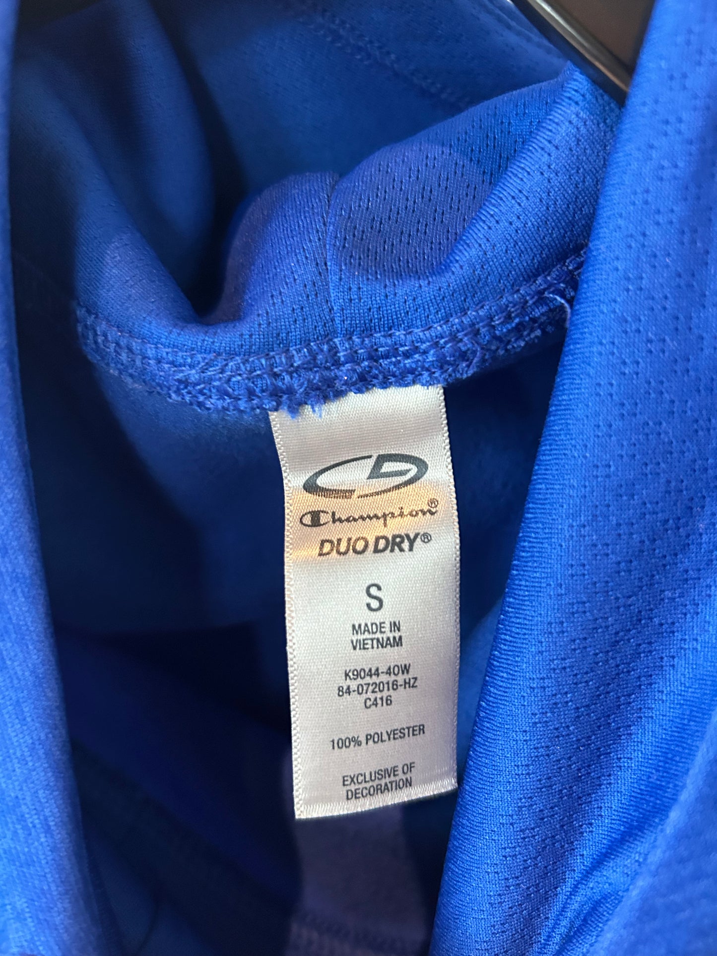 Athletic Sweatshirt Hoodie By Champion In Blue, Size: S