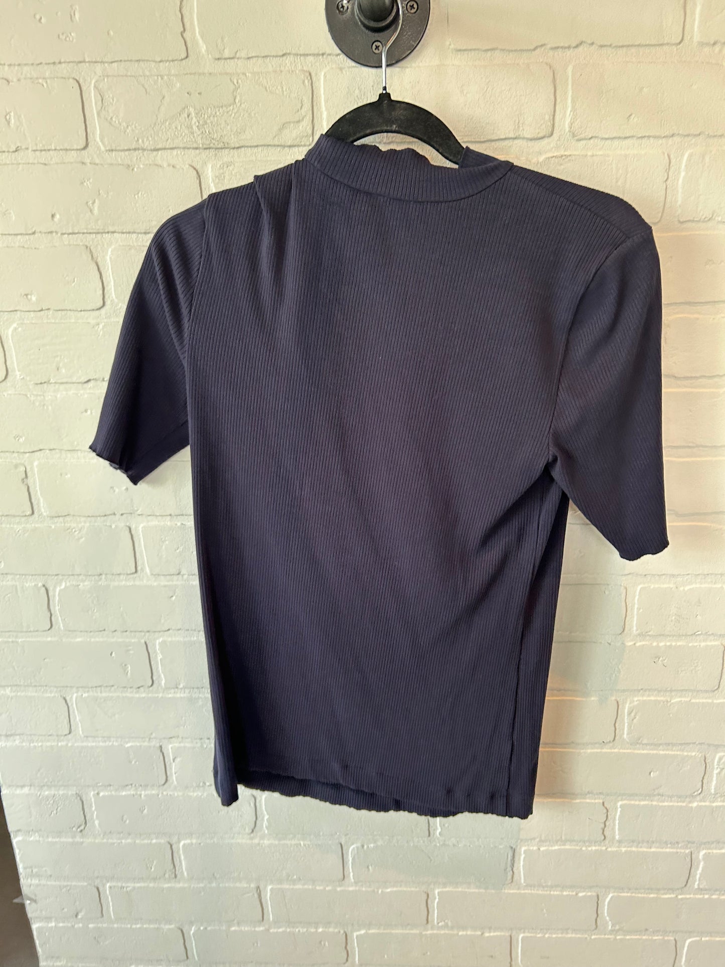 Top Short Sleeve By Ann Taylor In Navy, Size: L