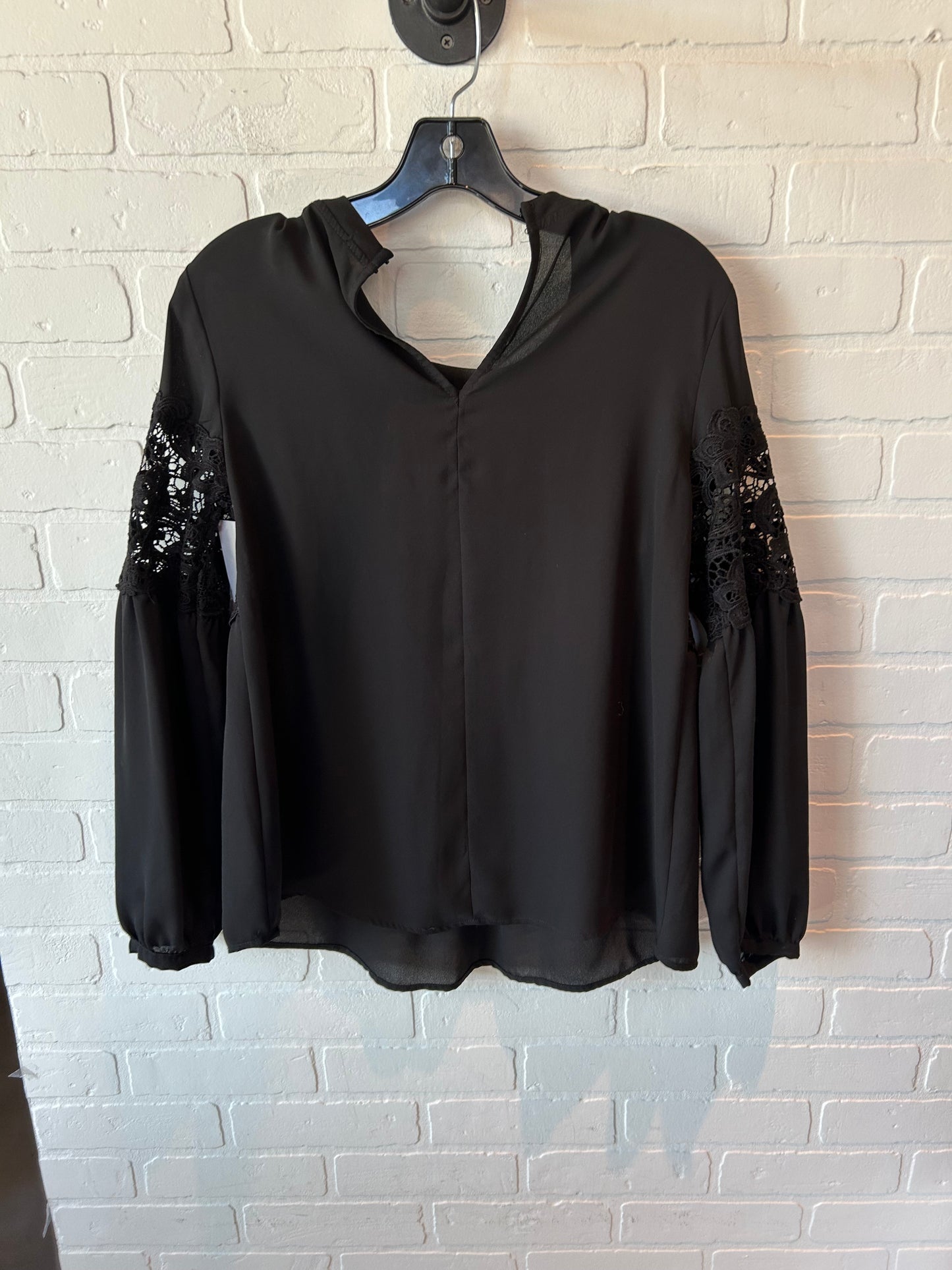 Top Long Sleeve By Harlowe & Graham In Black, Size: S