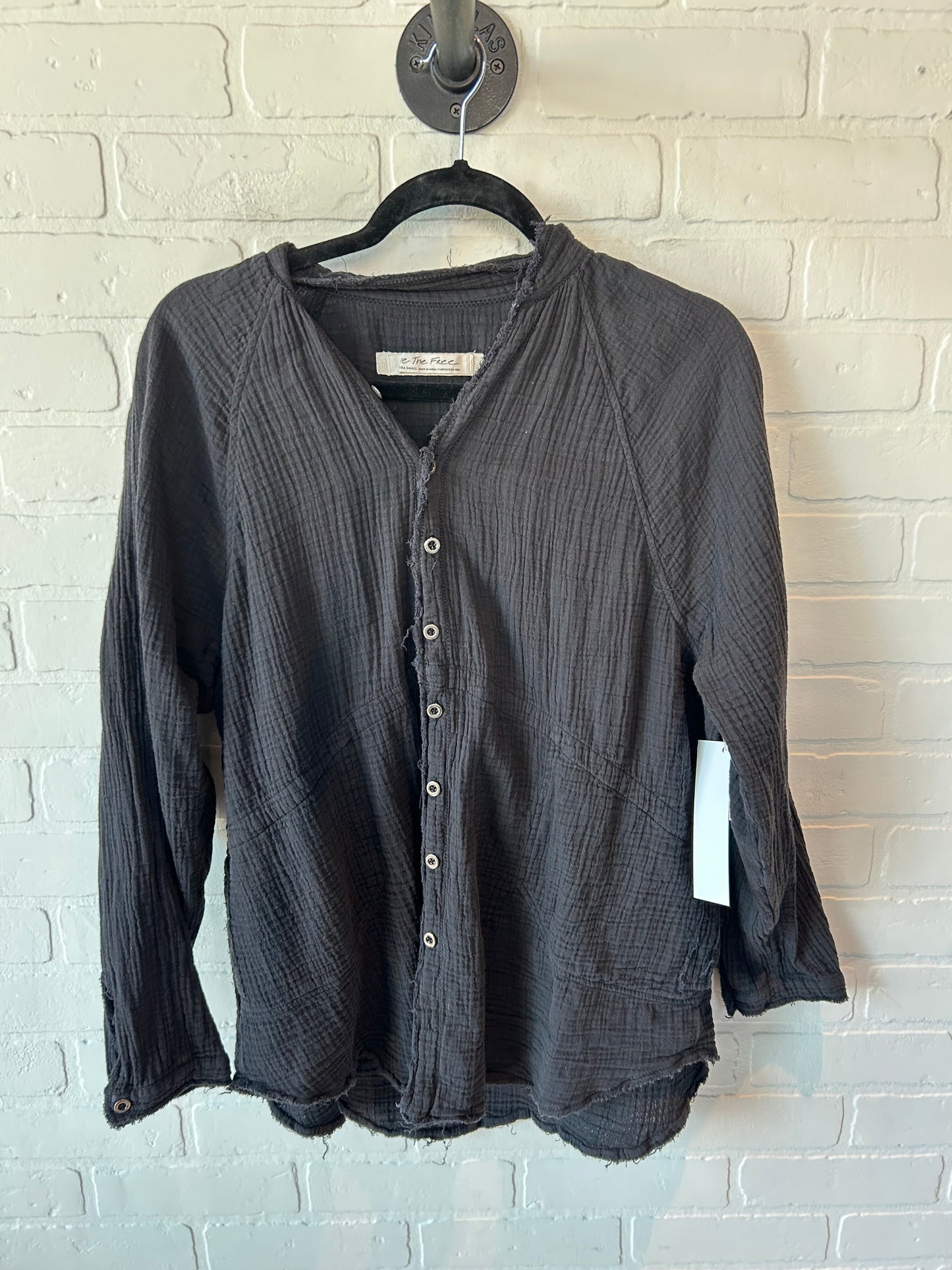 Top Long Sleeve By We The Free In Black, Size: Xs