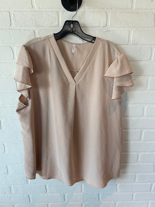 Top Short Sleeve By Clothes Mentor In Cream, Size: 2x