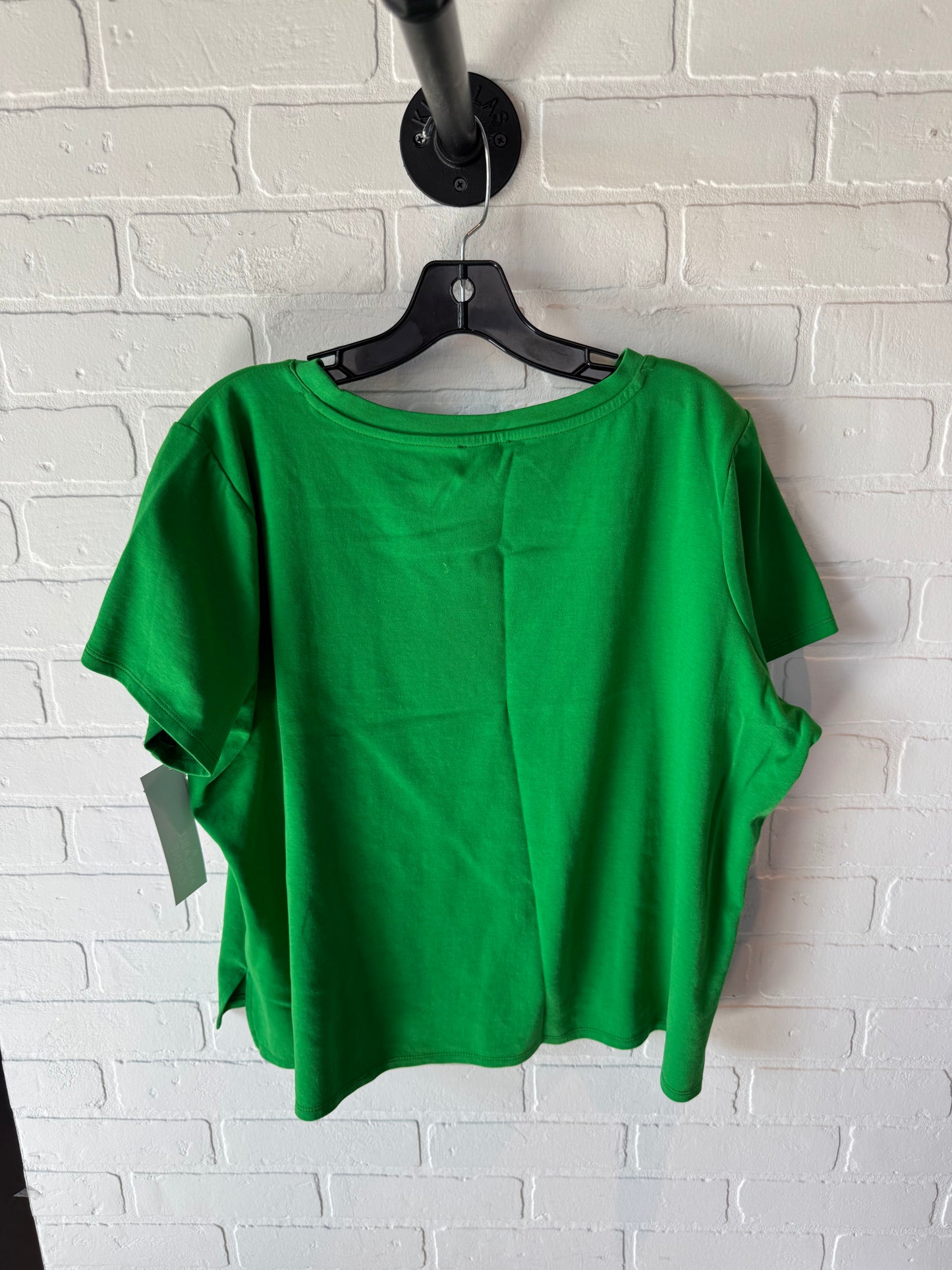 Top Short Sleeve Basic By Vince Camuto In Green, Size: 2x