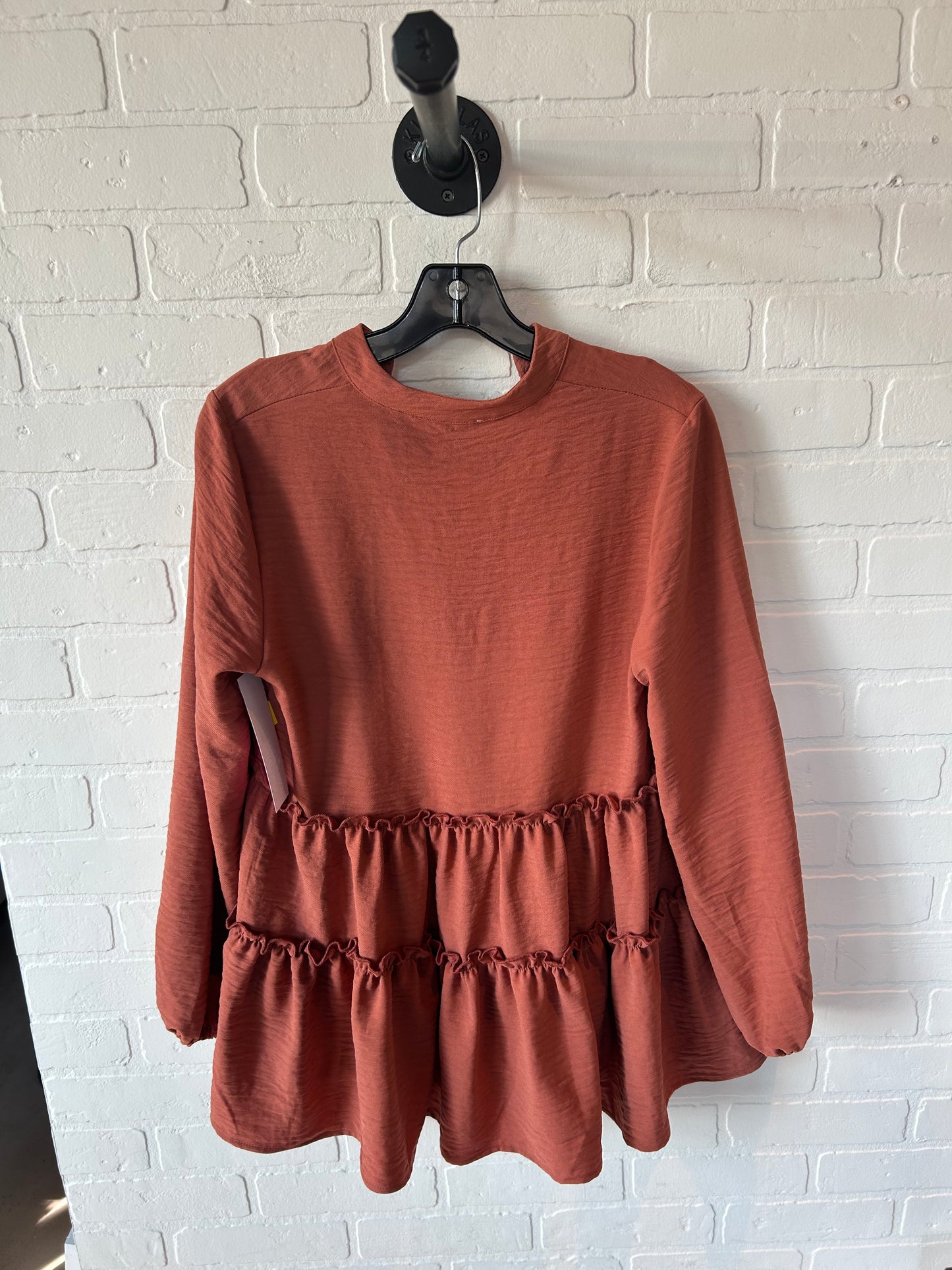 Top Long Sleeve By Cmc In Orange, Size: Xs