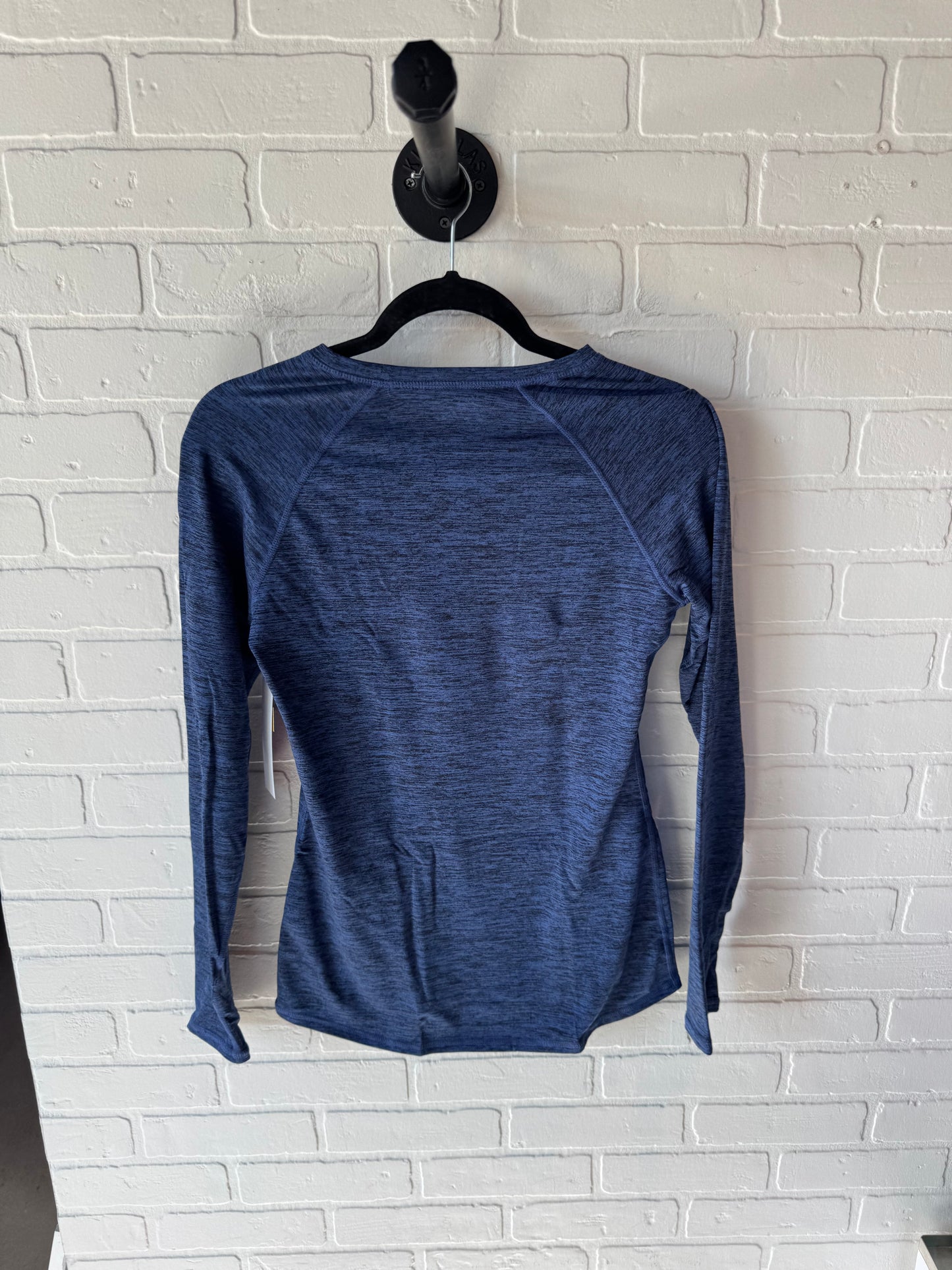 Athletic Top Long Sleeve Crewneck By Cuddl Duds In Blue, Size: S