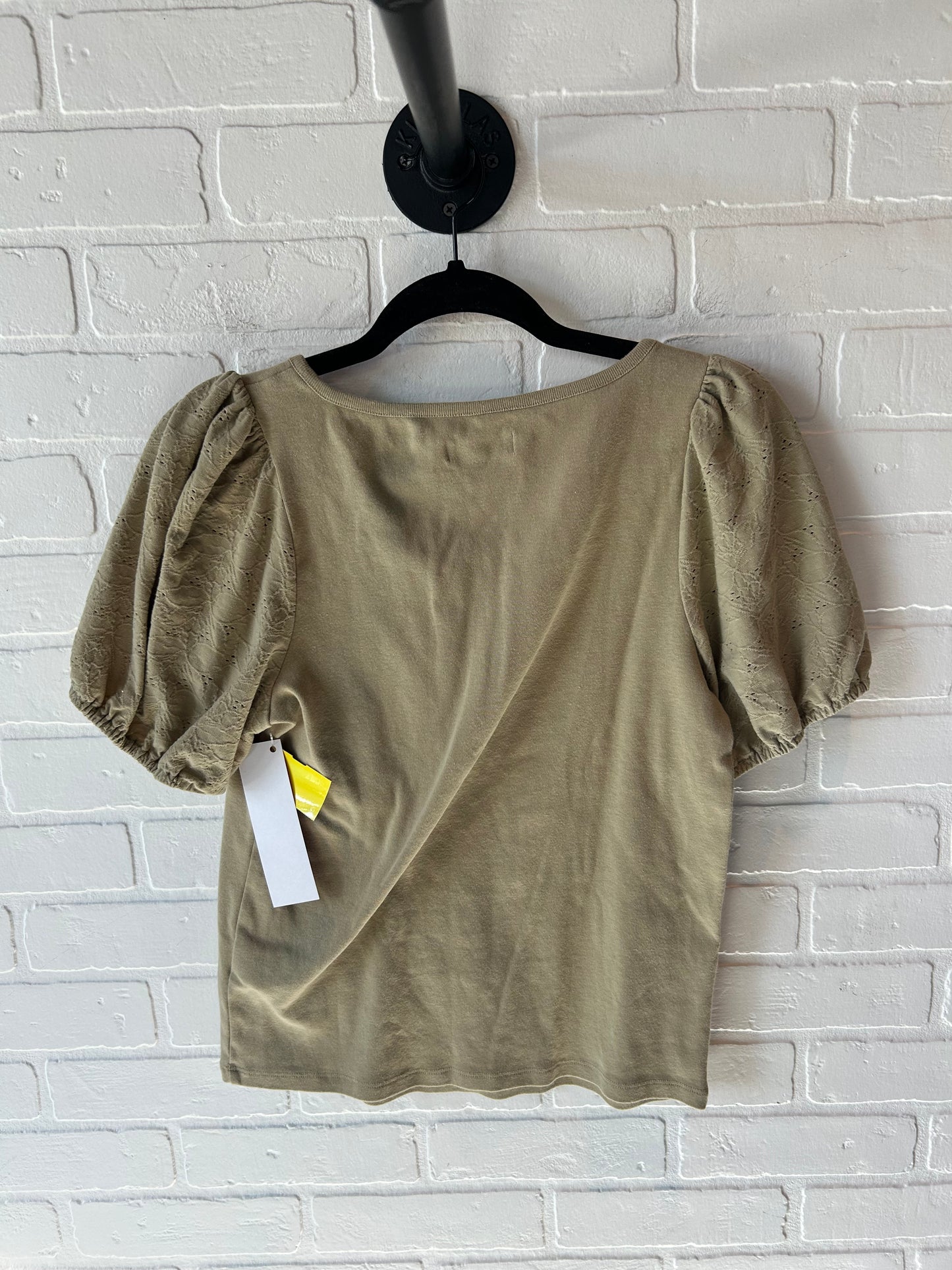 Top Short Sleeve By Madewell In Green, Size: M