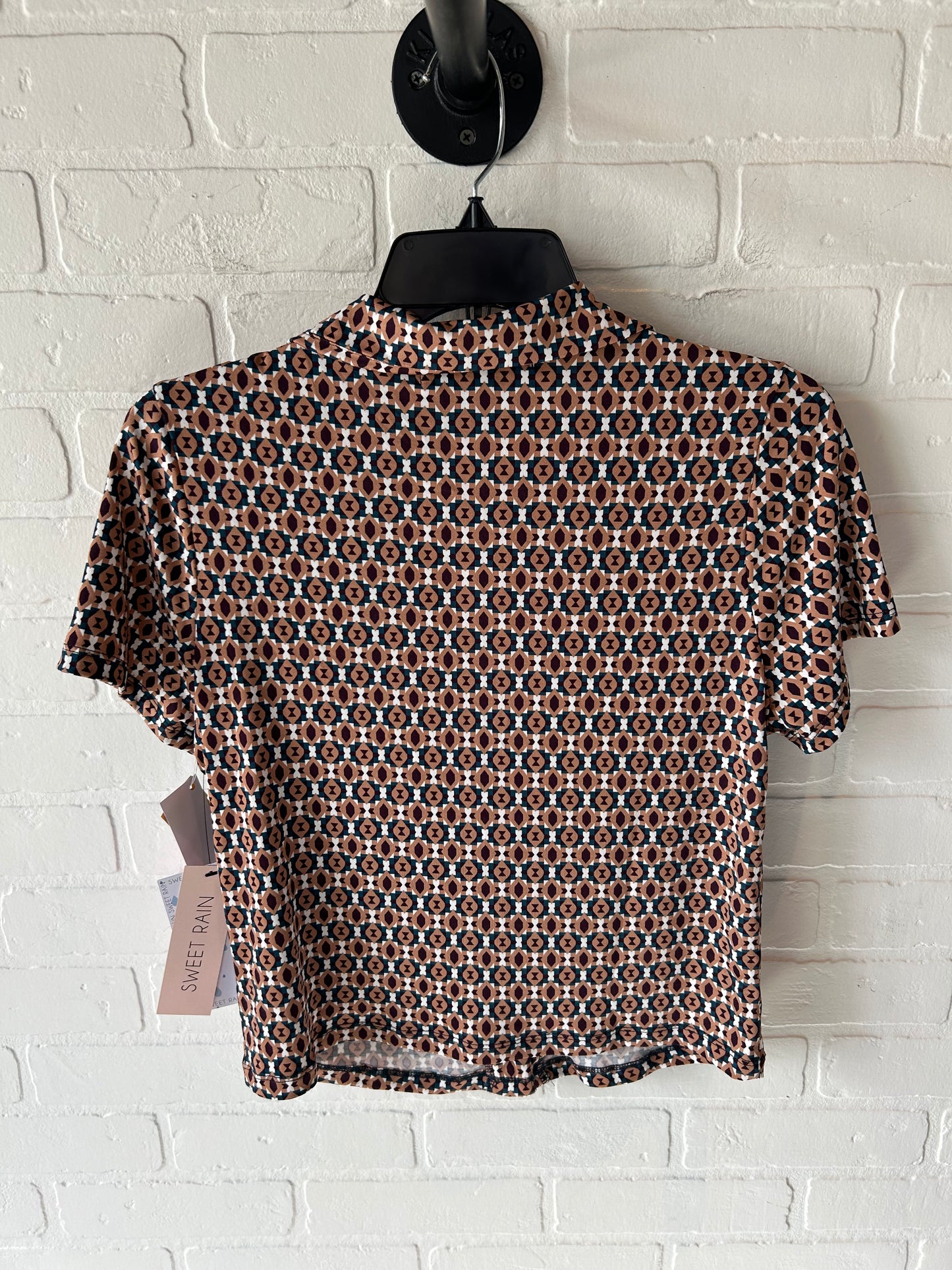 Top Short Sleeve By Sweet Rain In Tan, Size: L