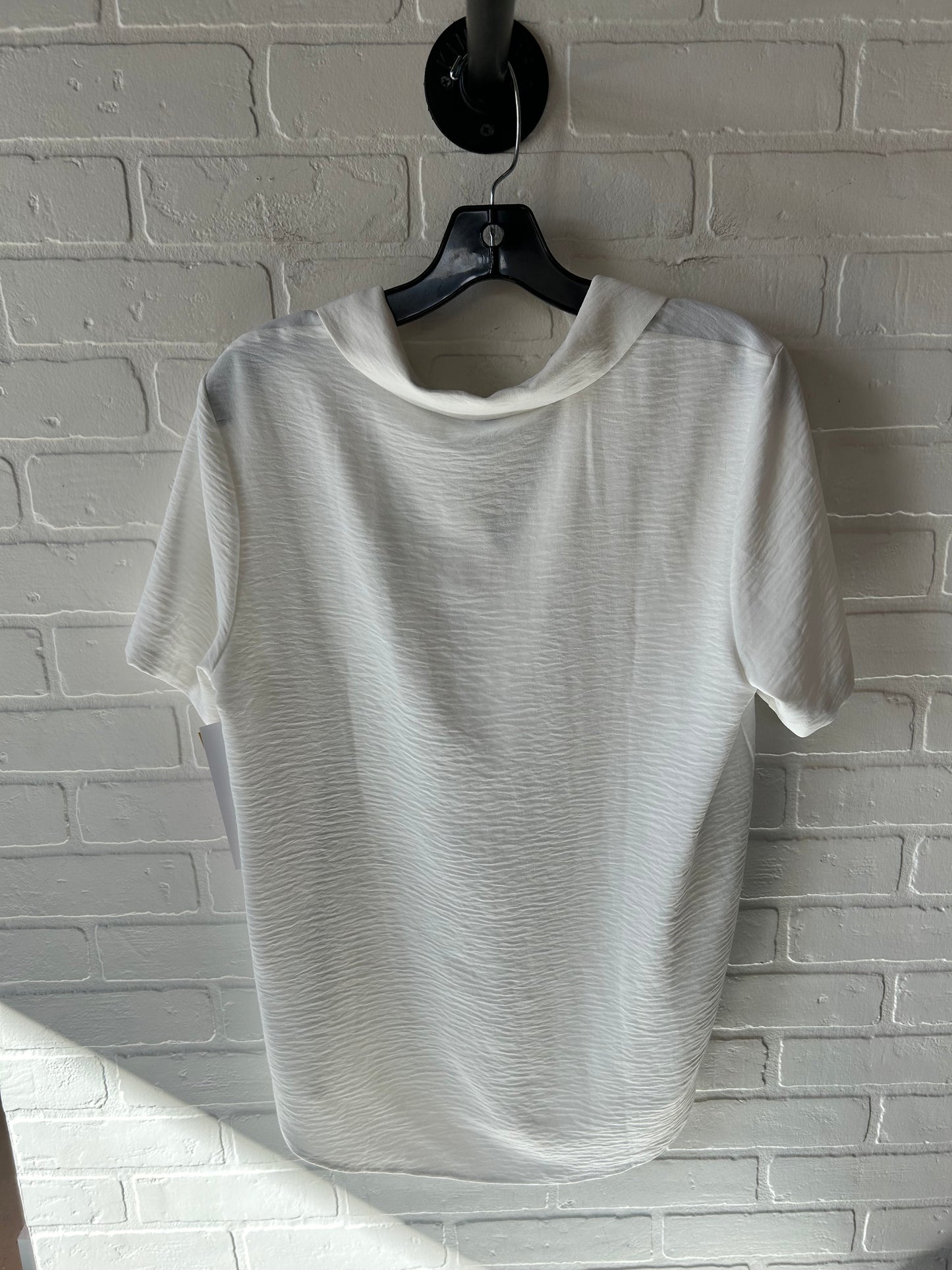 Top Short Sleeve By Hilary Radley In White, Size: S