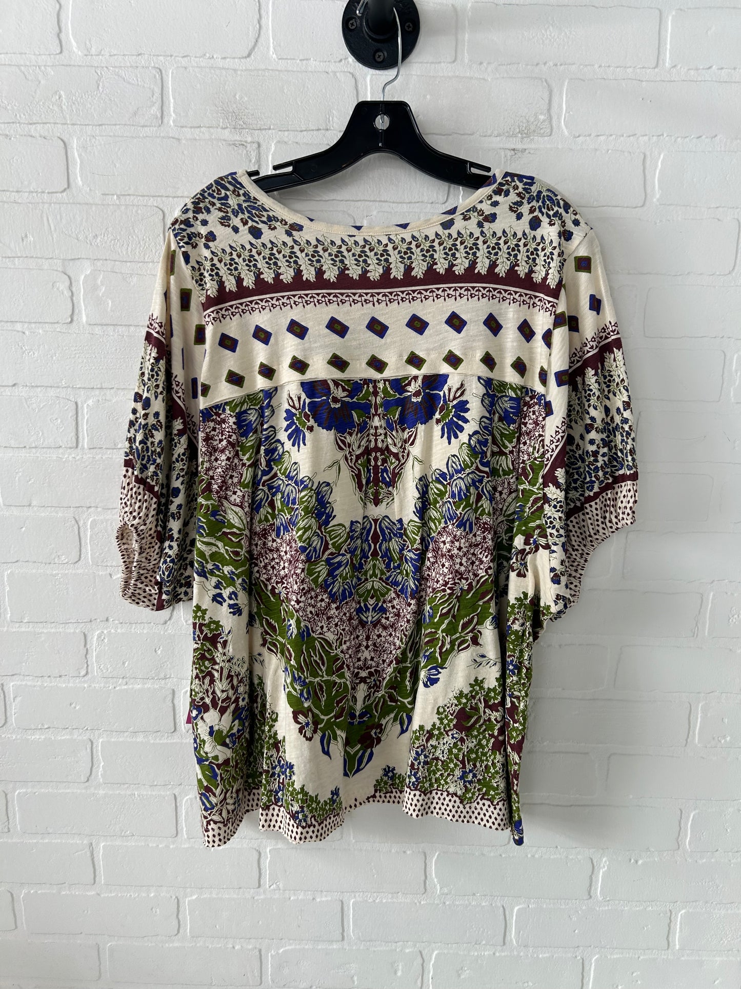 Top Short Sleeve By Free People In Cream & Red, Size: L