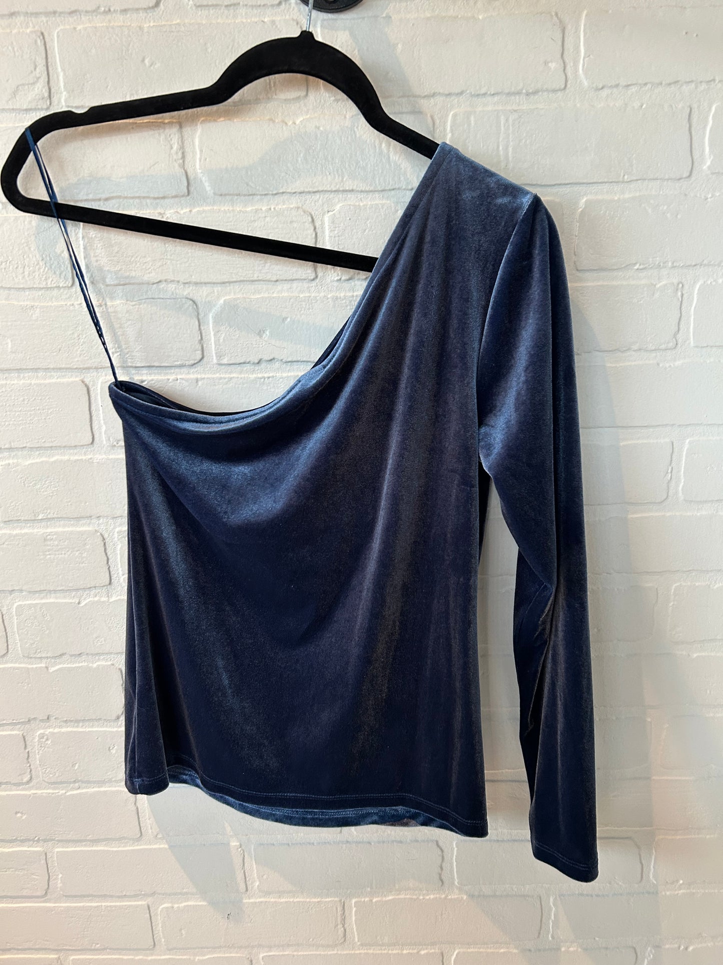 Top Long Sleeve By Old Navy In Blue, Size: M