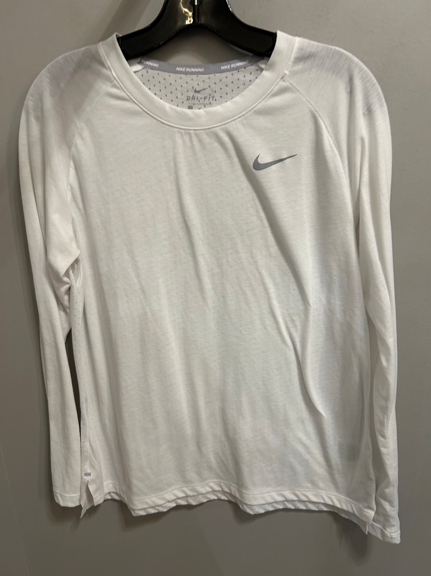 Athletic Top Long Sleeve Crewneck By Nike Apparel In White, Size: L