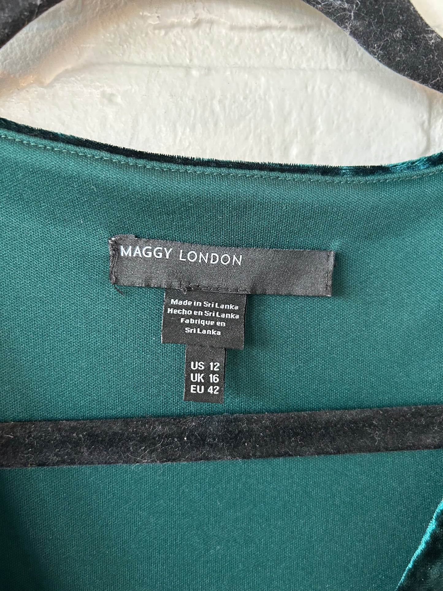 Dress Party Midi By Maggy London In Green, Size: M