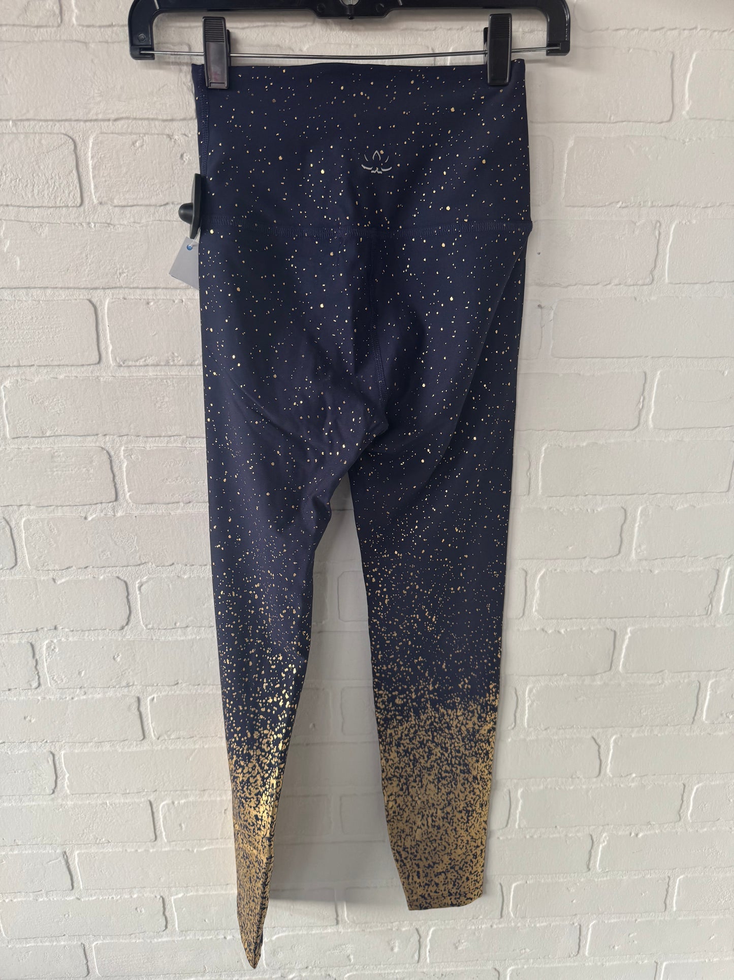 Athletic Leggings By Beyond Yoga In Blue & Gold, Size: 4