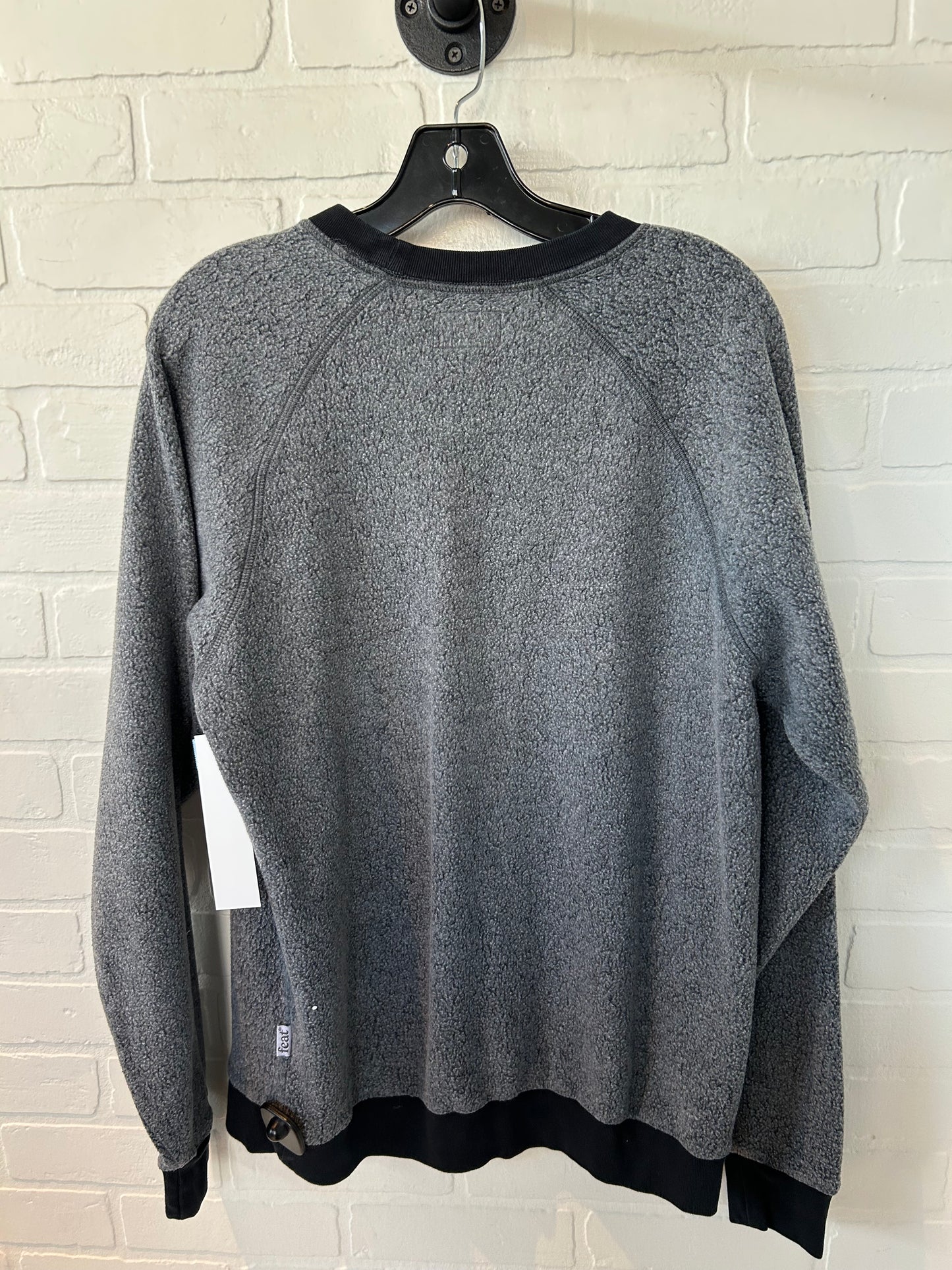 Sweatshirt Crewneck By feat In Grey, Size: M