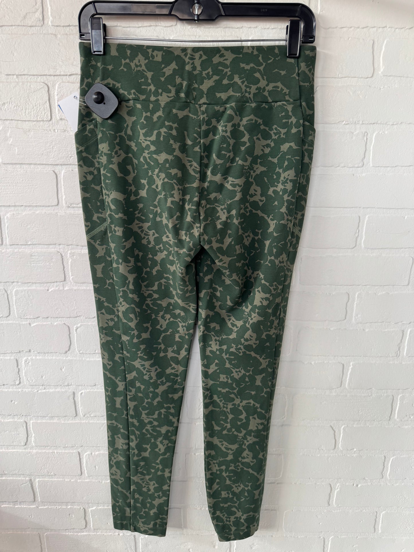 Athletic Pants By Cabi In Green, Size: 4