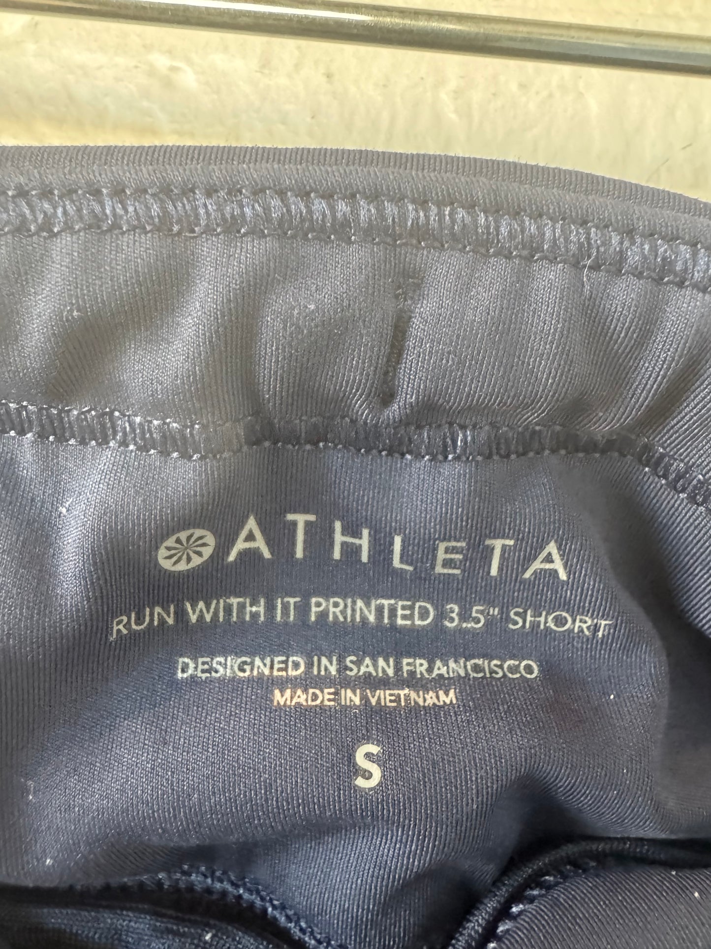 Athletic Shorts By Athleta In Blue, Size: 4