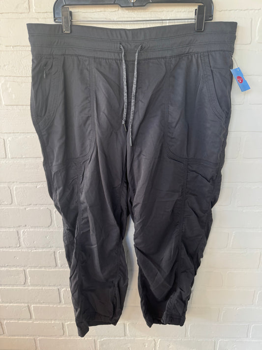 Athletic Capris By The North Face In Grey, Size: 14