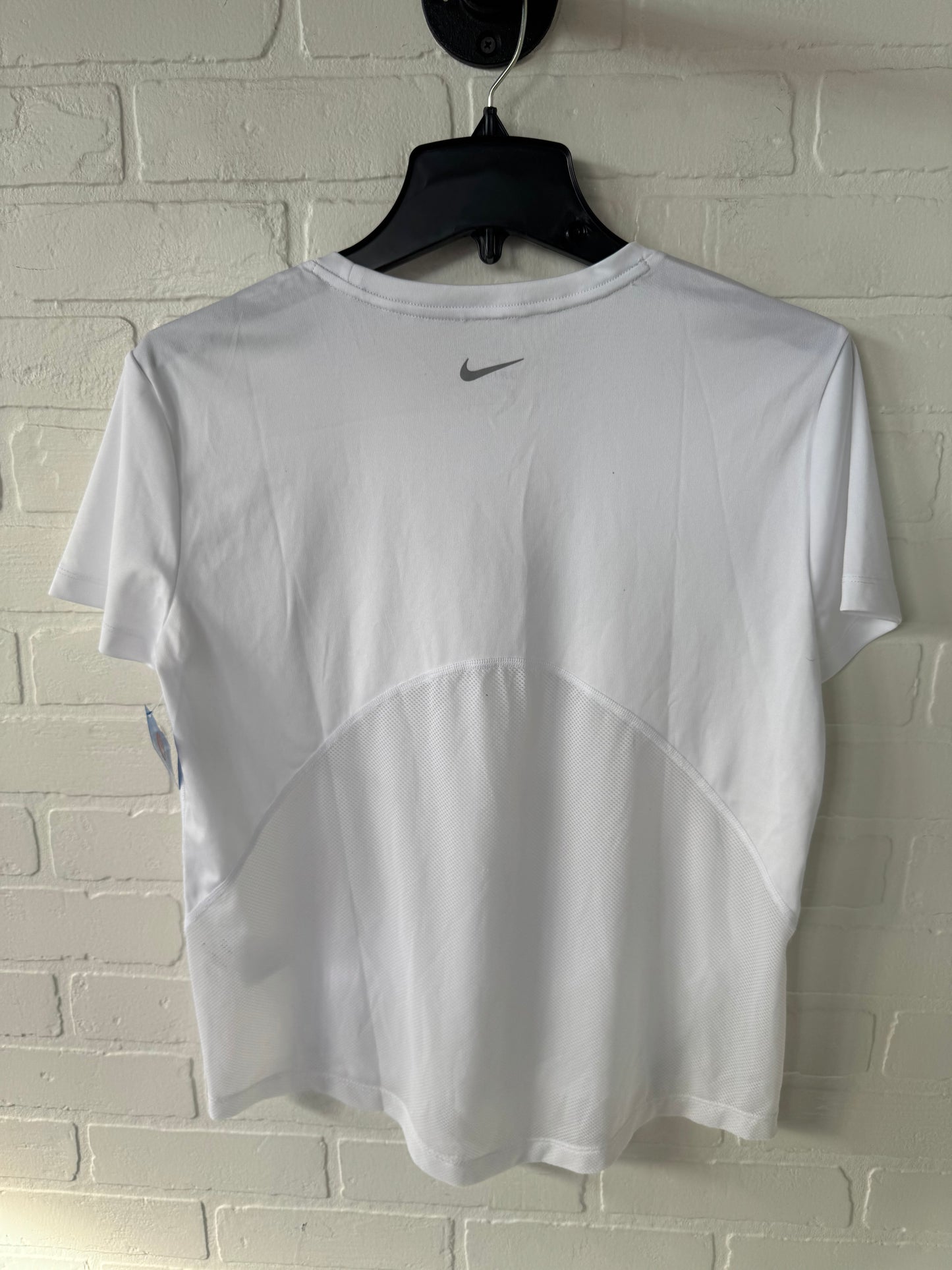 Athletic Top Short Sleeve By Nike Apparel In White, Size: S