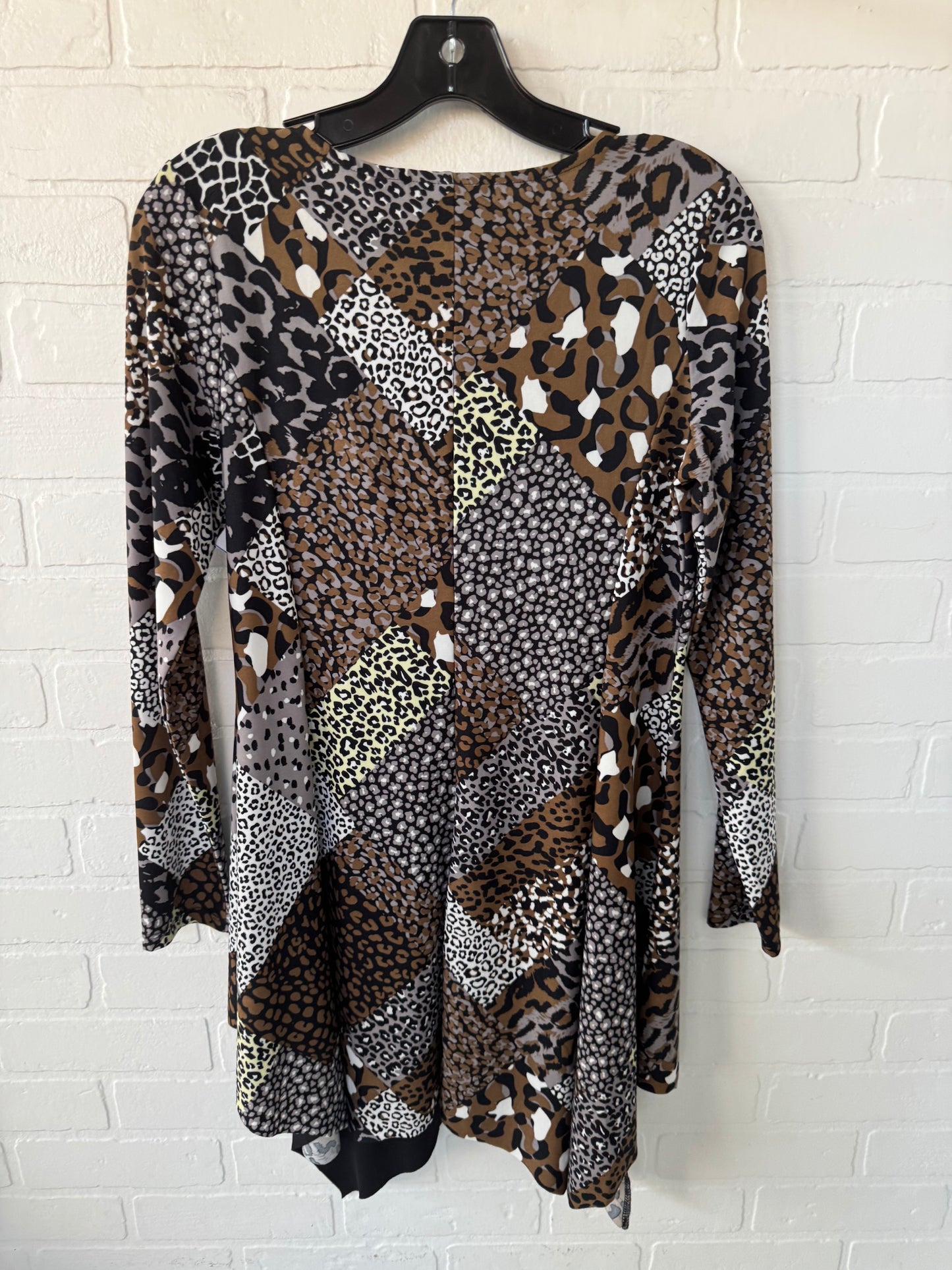 Tunic Long Sleeve By Attitudes In Black & Brown, Size: Xs