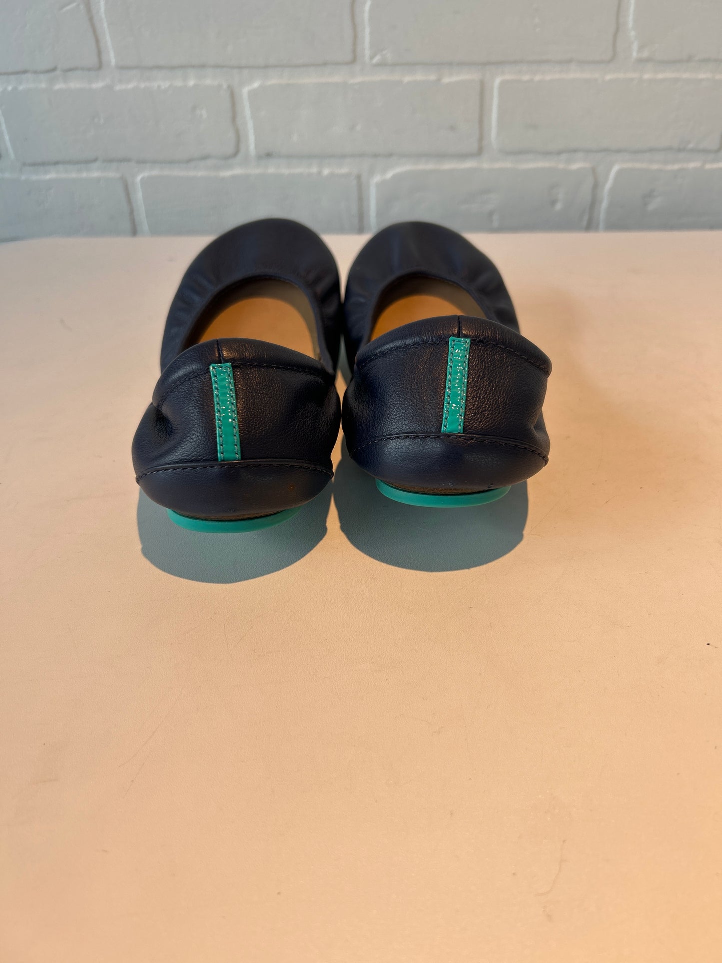 Shoes Flats By Tieks In Blue, Size: 9