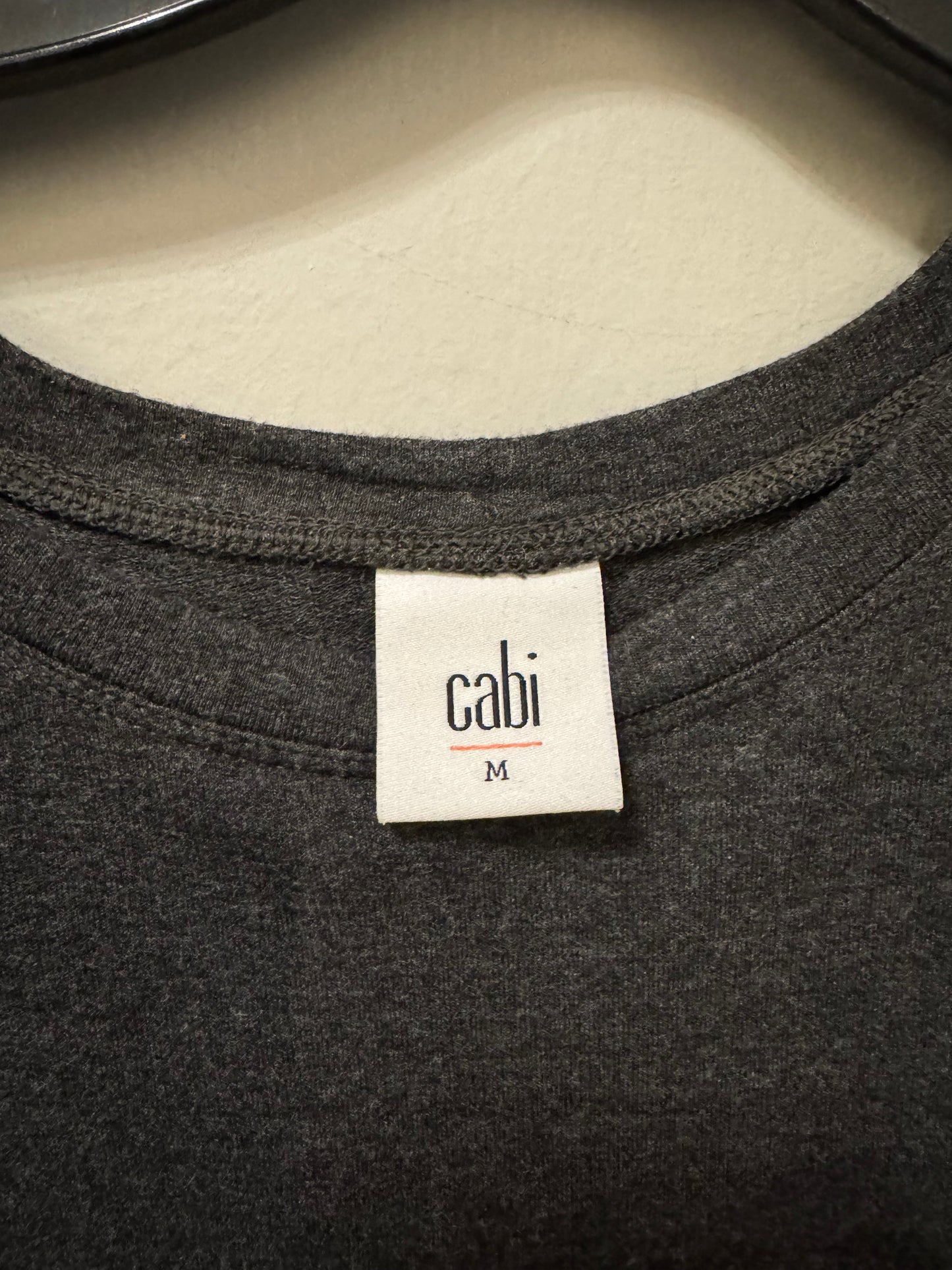 Top Long Sleeve By Cabi In Grey, Size: M