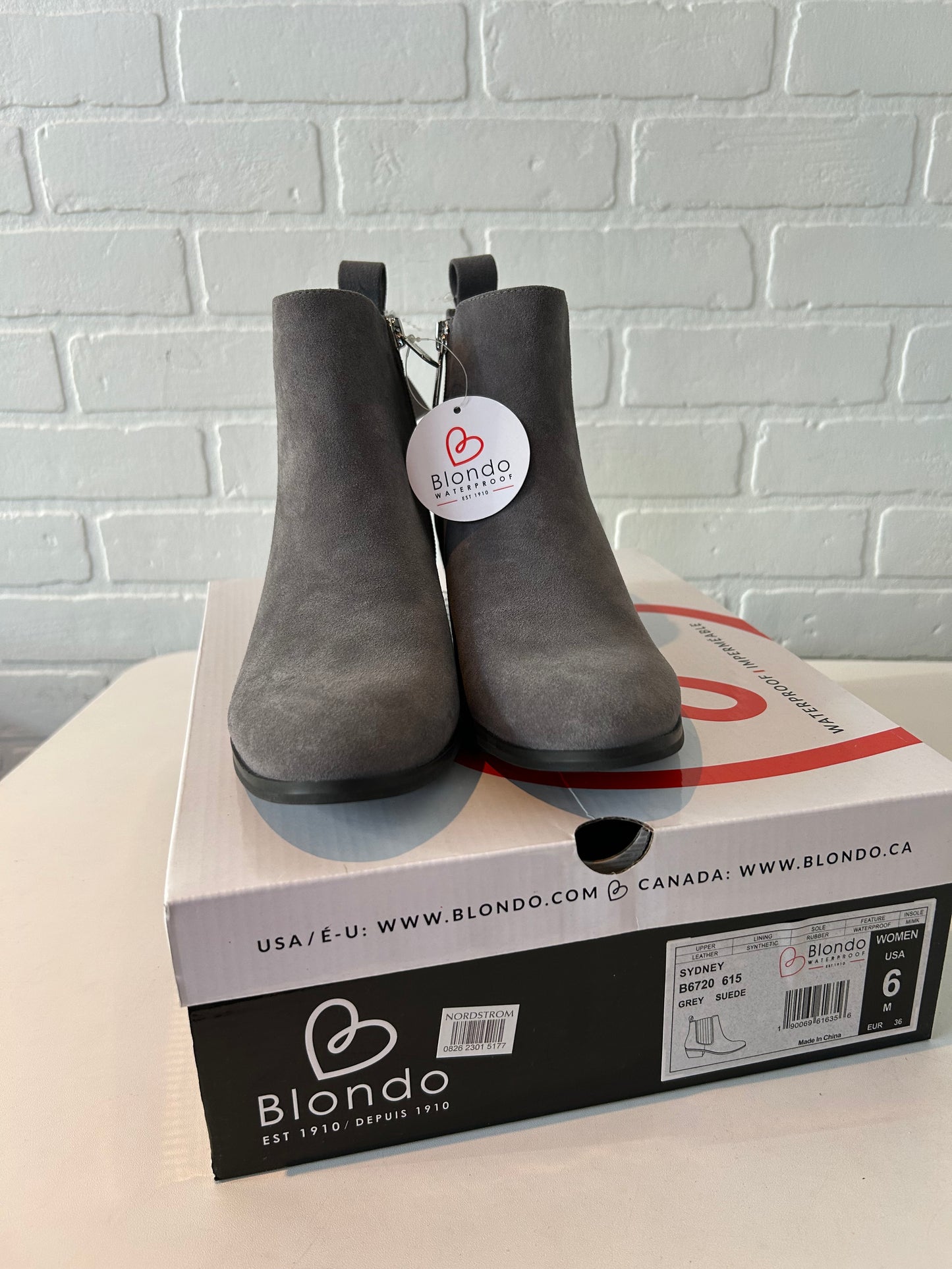 Boots Ankle Heels By Blondo In Grey, Size: 6